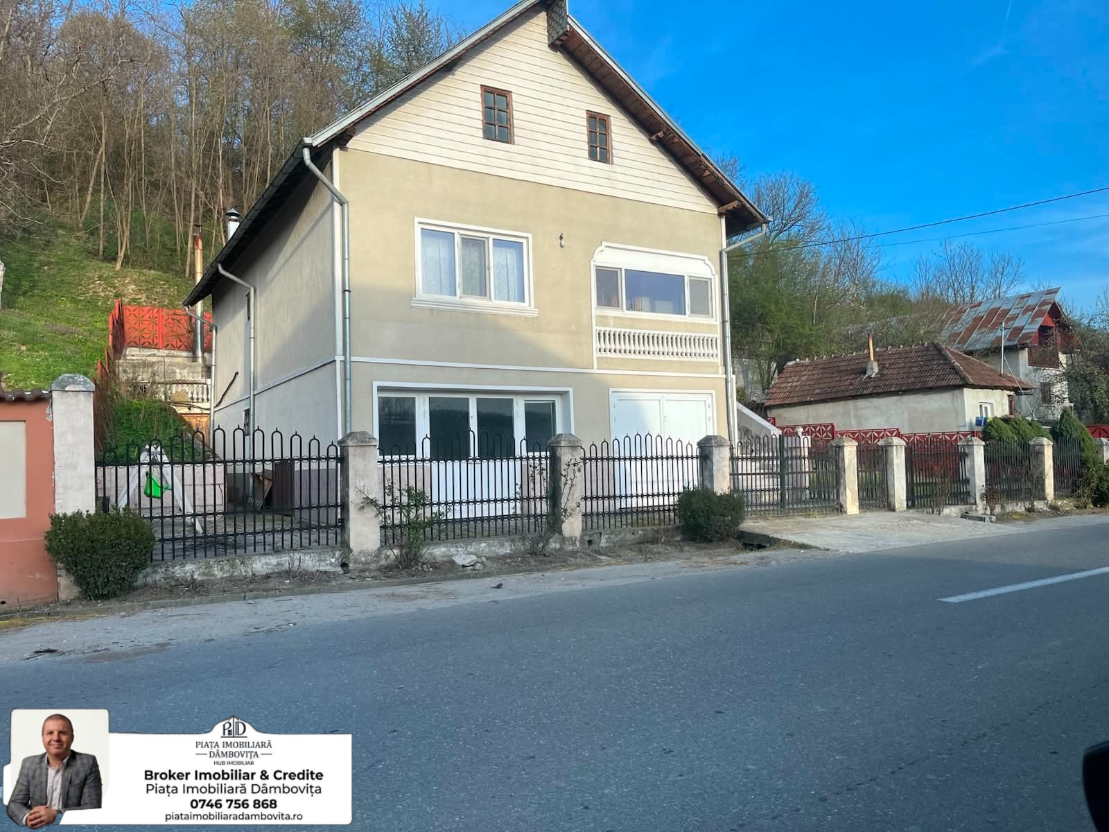 Casă de vânzare în DB Manga, 180 m²