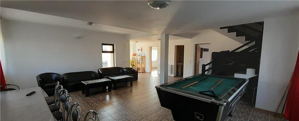 Hotel de vânzare în AG Balilesti, 224 m²
