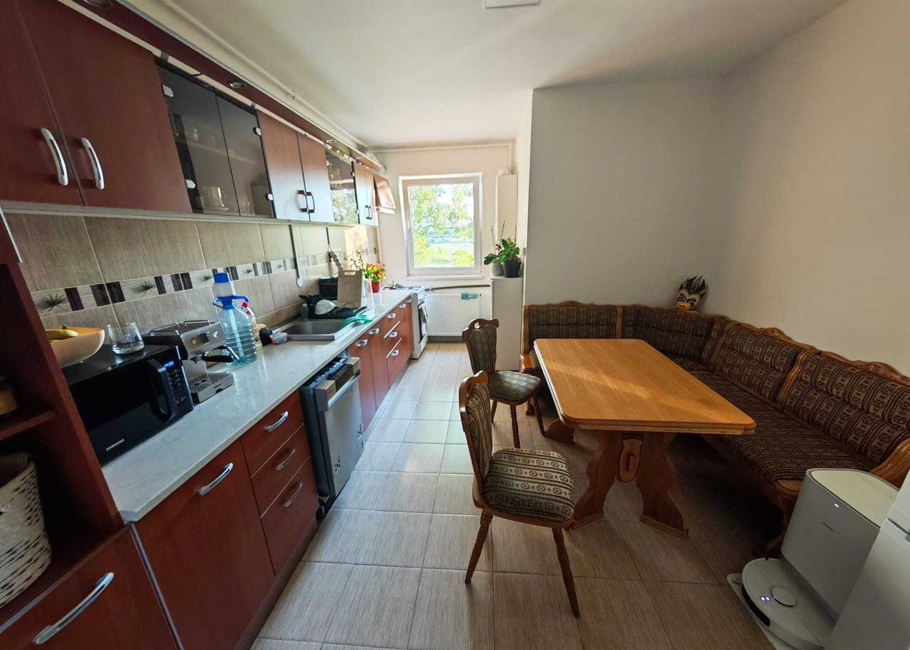 Apartament de închiriat în CJ Floresti, 61 m²