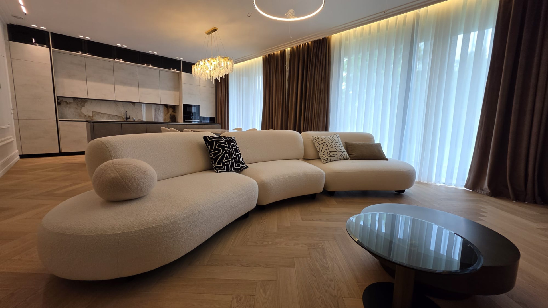 Casă de vânzare în IF Voluntari, 400 m²