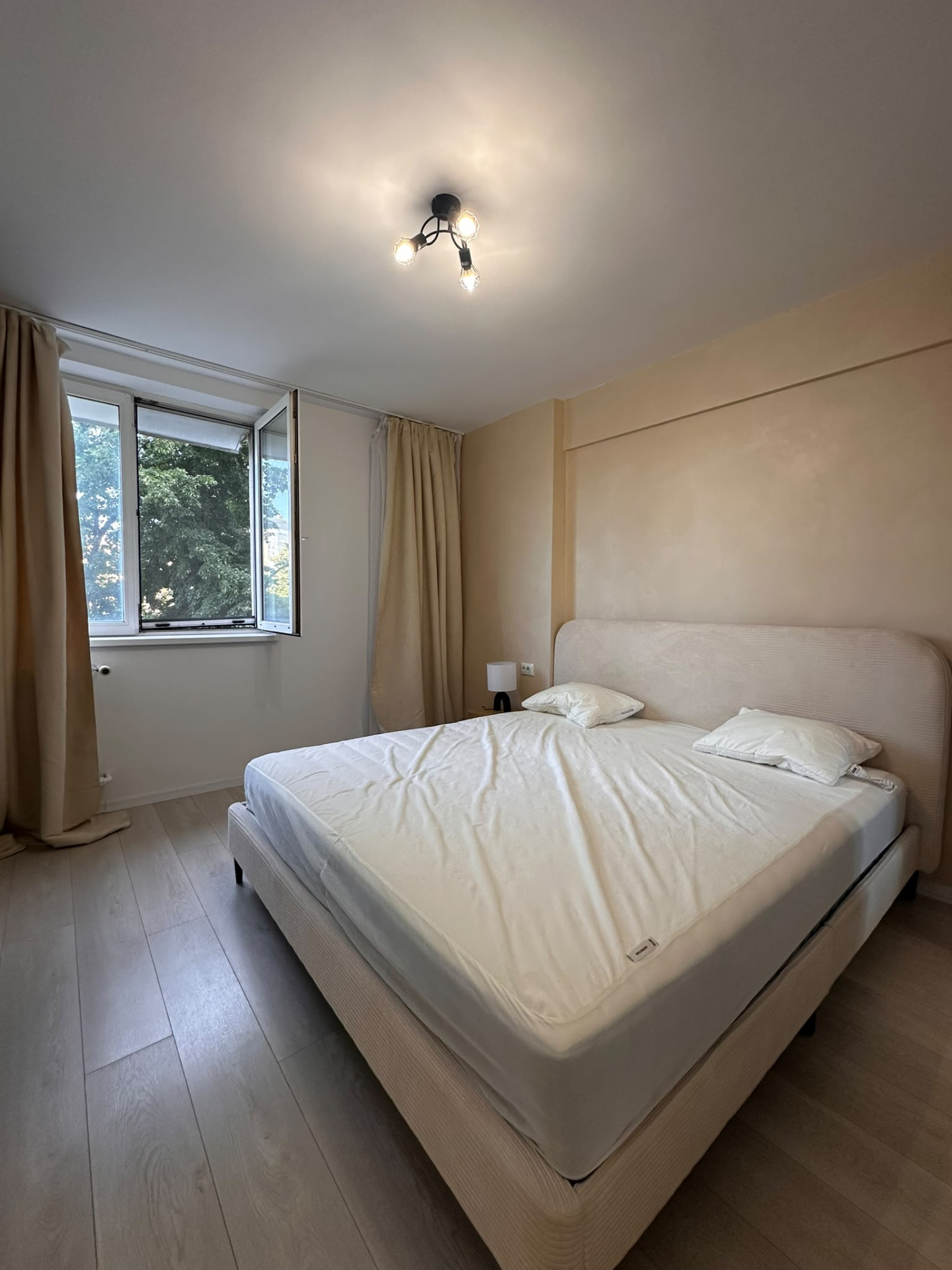 Apartament de vânzare în B Bucuresti, Gheorghe Duca Nr. 10-22 ([object Object]), 49 m²