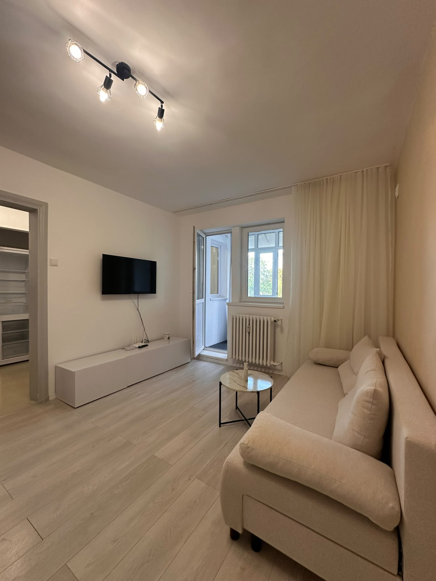 Apartament de vânzare în B Bucuresti, Gheorghe Duca Nr. 10-22 ([object Object]), 49 m²