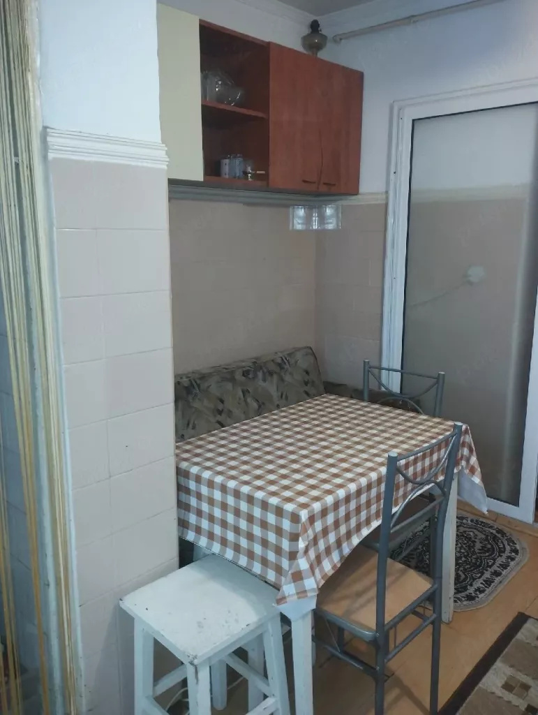 Vanzare apartament 2 camere Prundu
