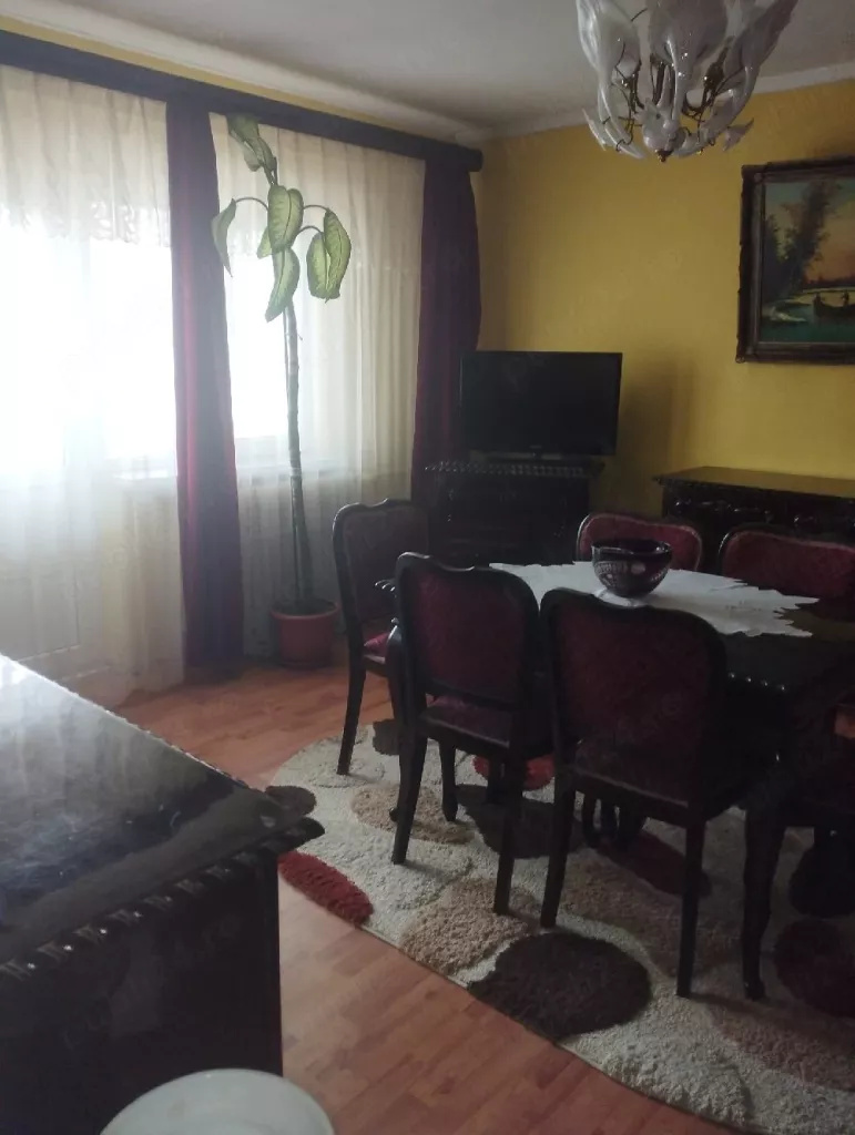 Vanzare apartament 2 camere Prundu