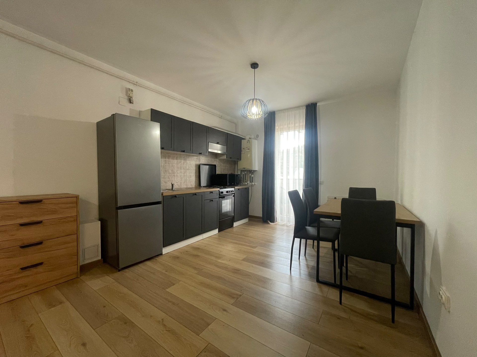 Apartament 2 camere | Strada Florilor | Orientare sudică