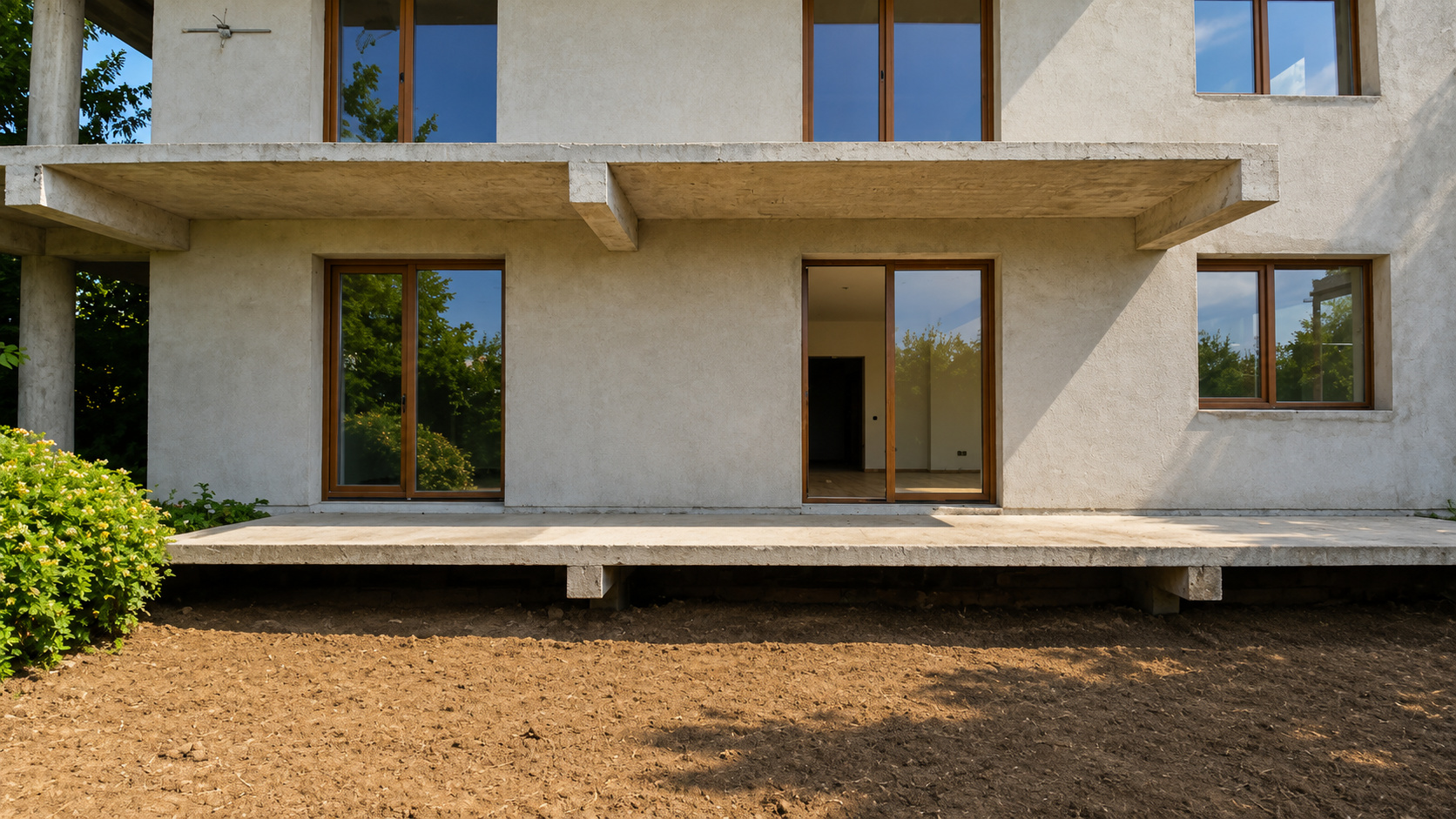 Building G+1+2F, 688 sqm built | Land 400 sqm | Tunari | Ideal Investment 3