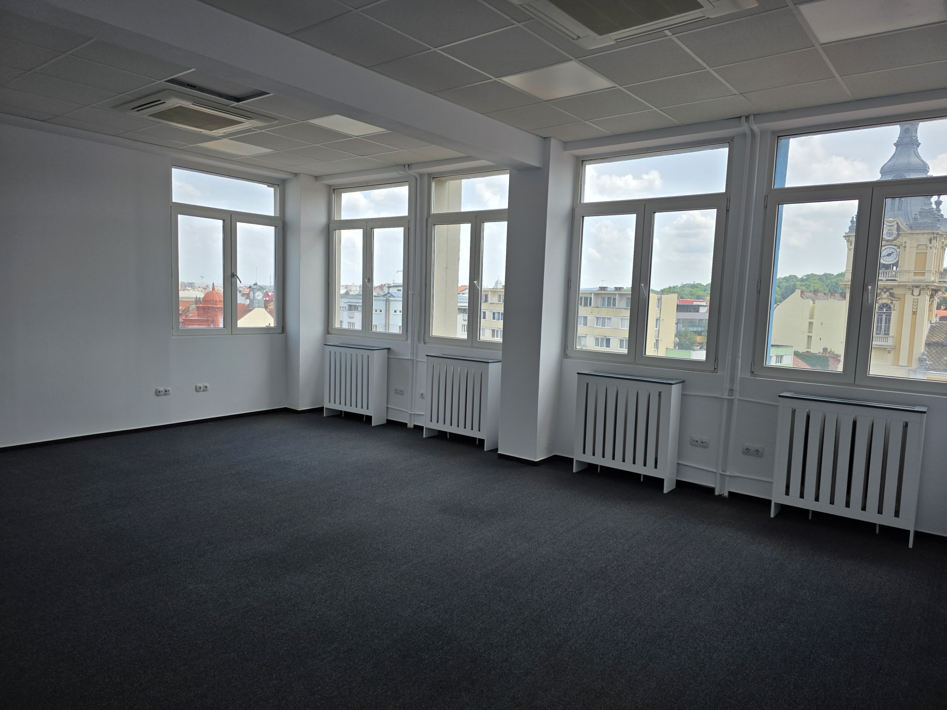 Birou de închiriat în CJ Cluj-Napoca, 257 m²