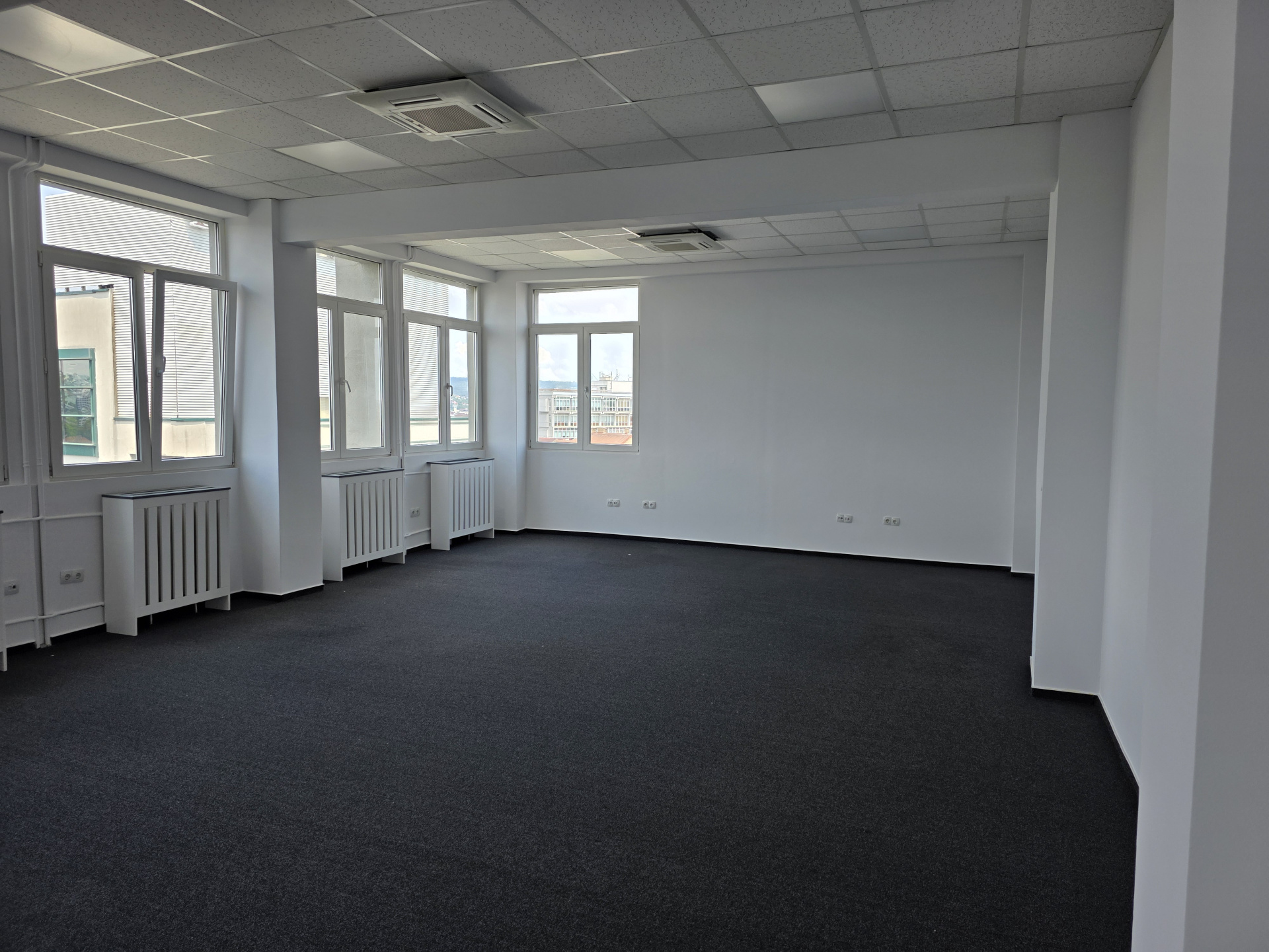 Birou de închiriat în CJ Cluj-Napoca, 257 m²