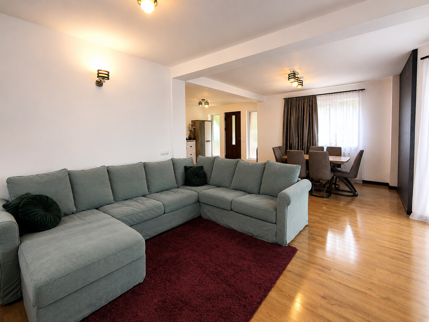 Casă de închiriat în CJ Cluj-Napoca, 280 m²