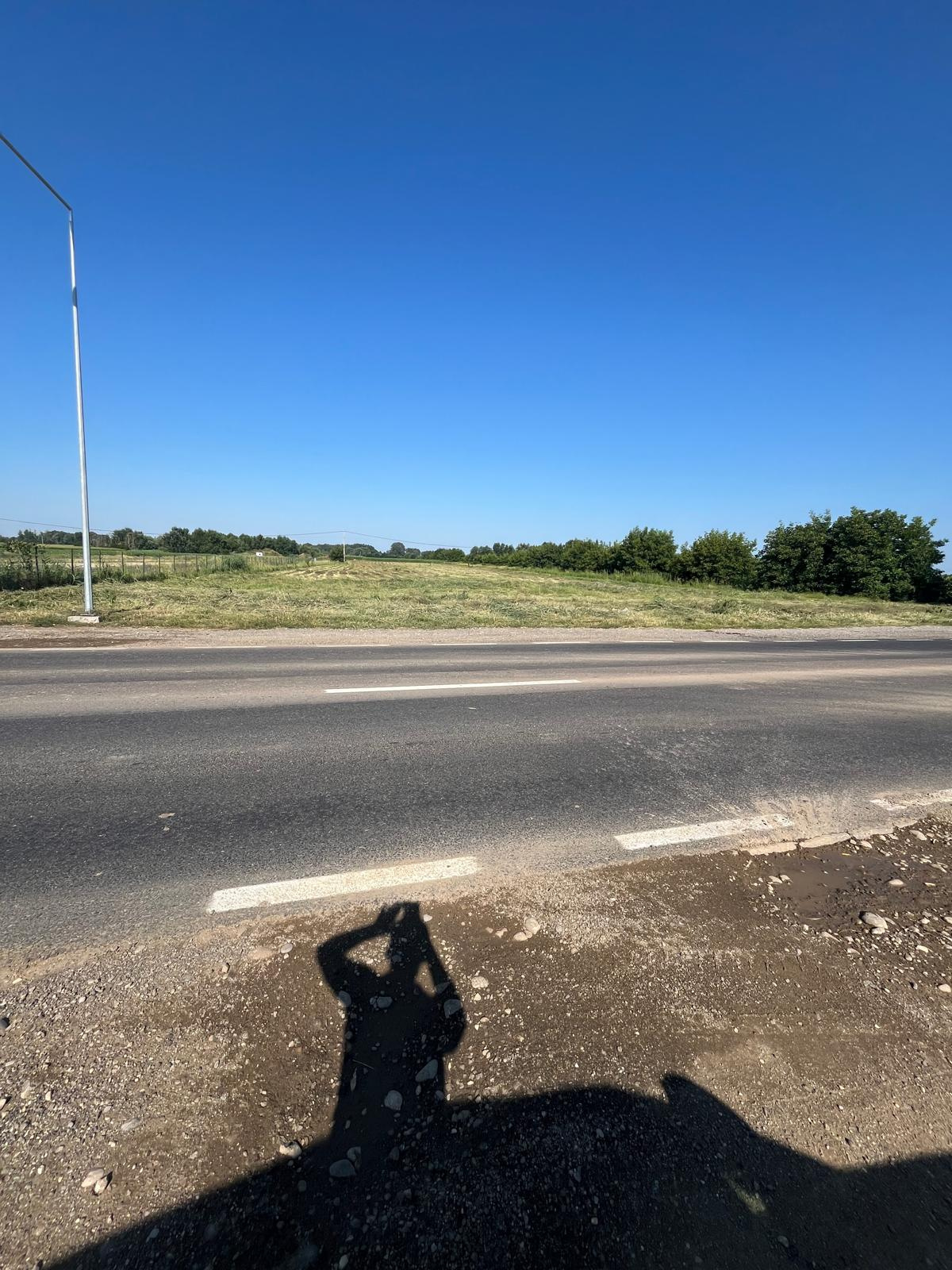 Premium building land 15,000 sqm on DN61 next to Găești Ring Road with quick access to A1 2