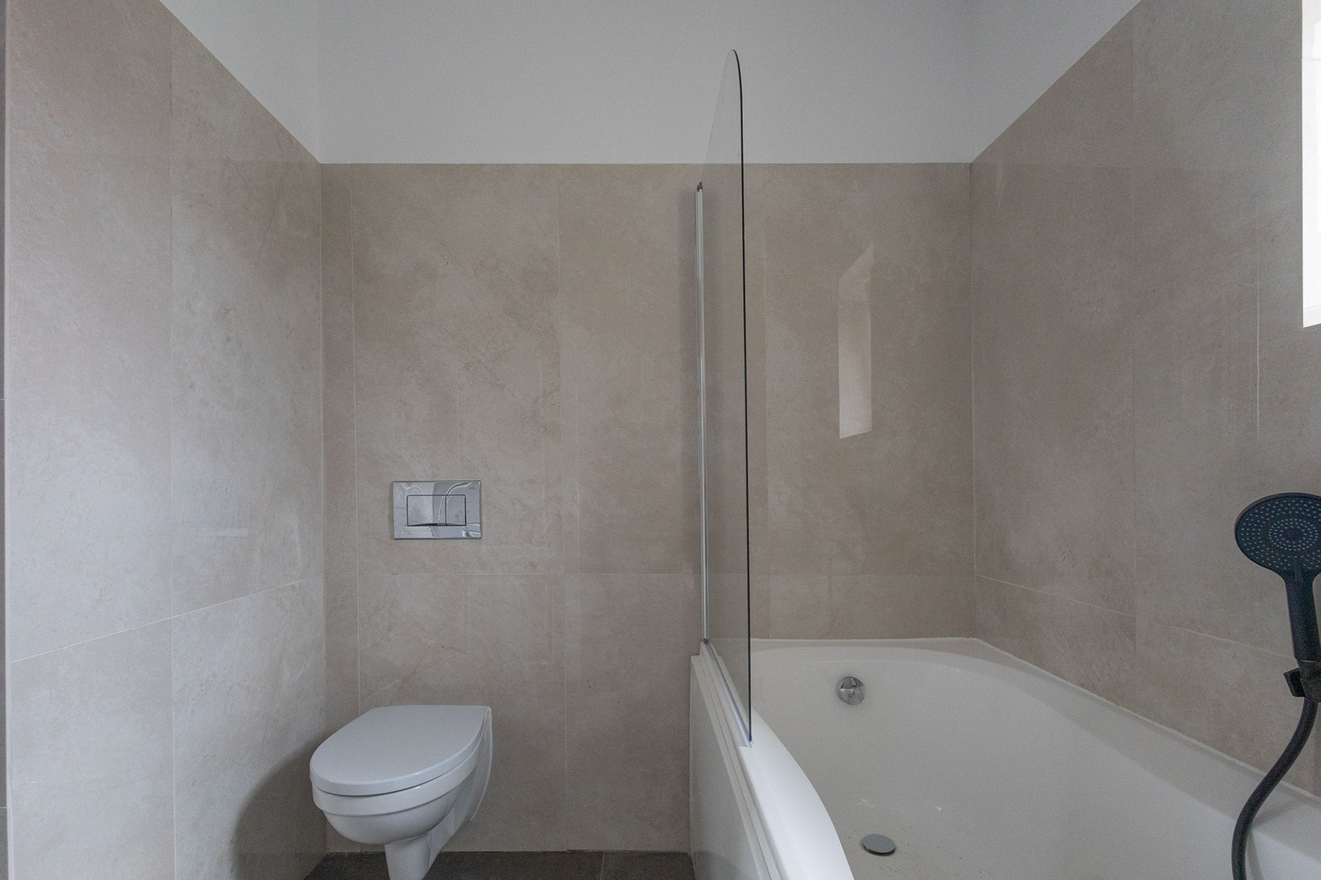 Casă de vânzare în TM Utvin, 125 m²