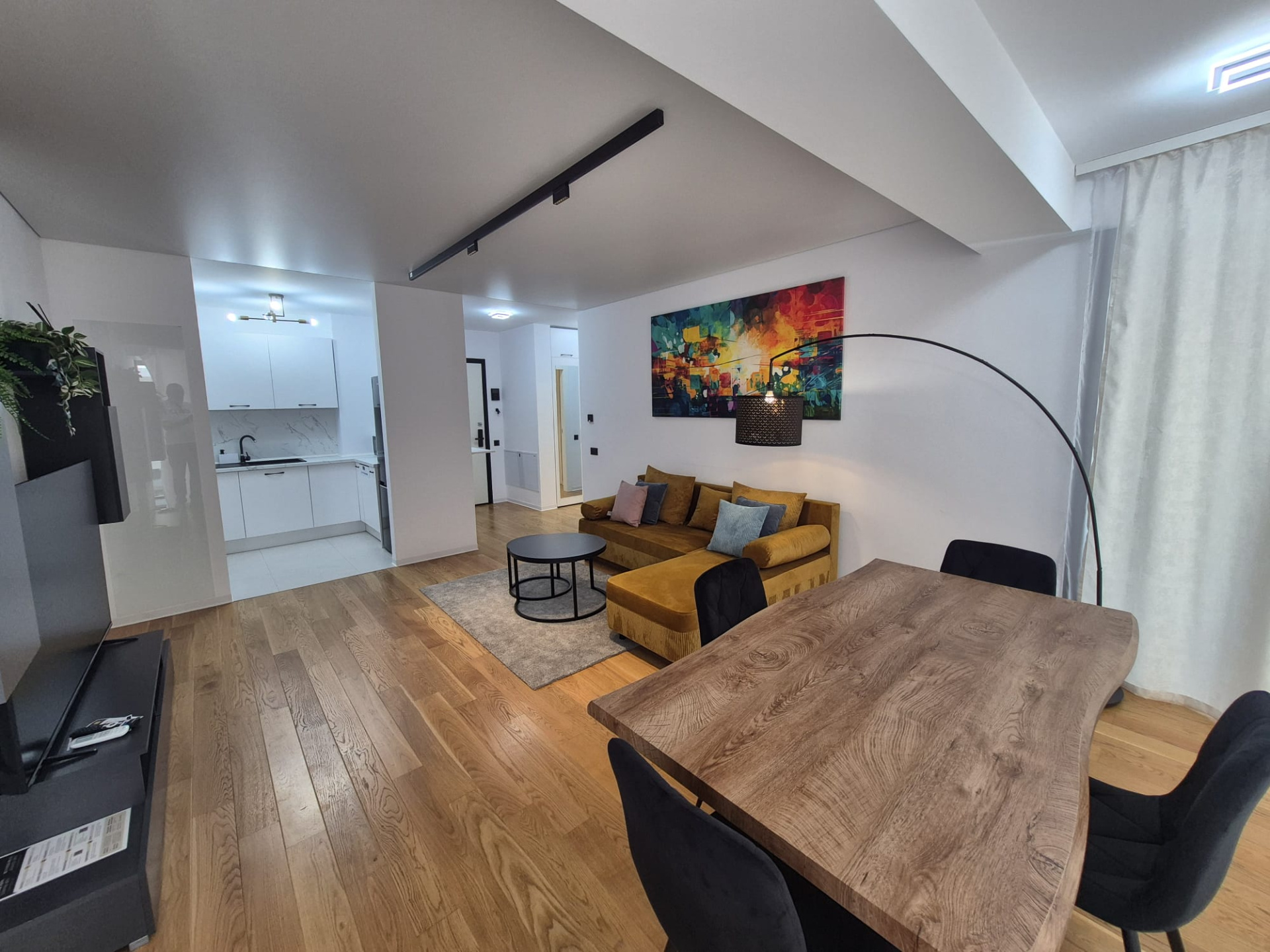 Apartament de închiriat în B Bucuresti, 52 m²