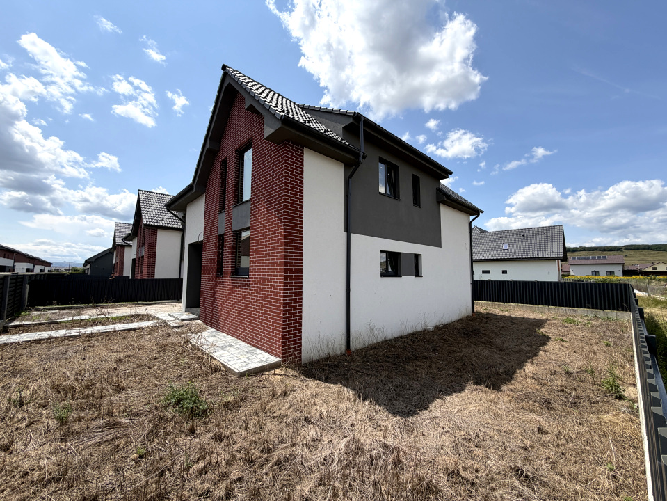 Casă de vânzare în CJ Jucu de Mijloc, 194 m²
