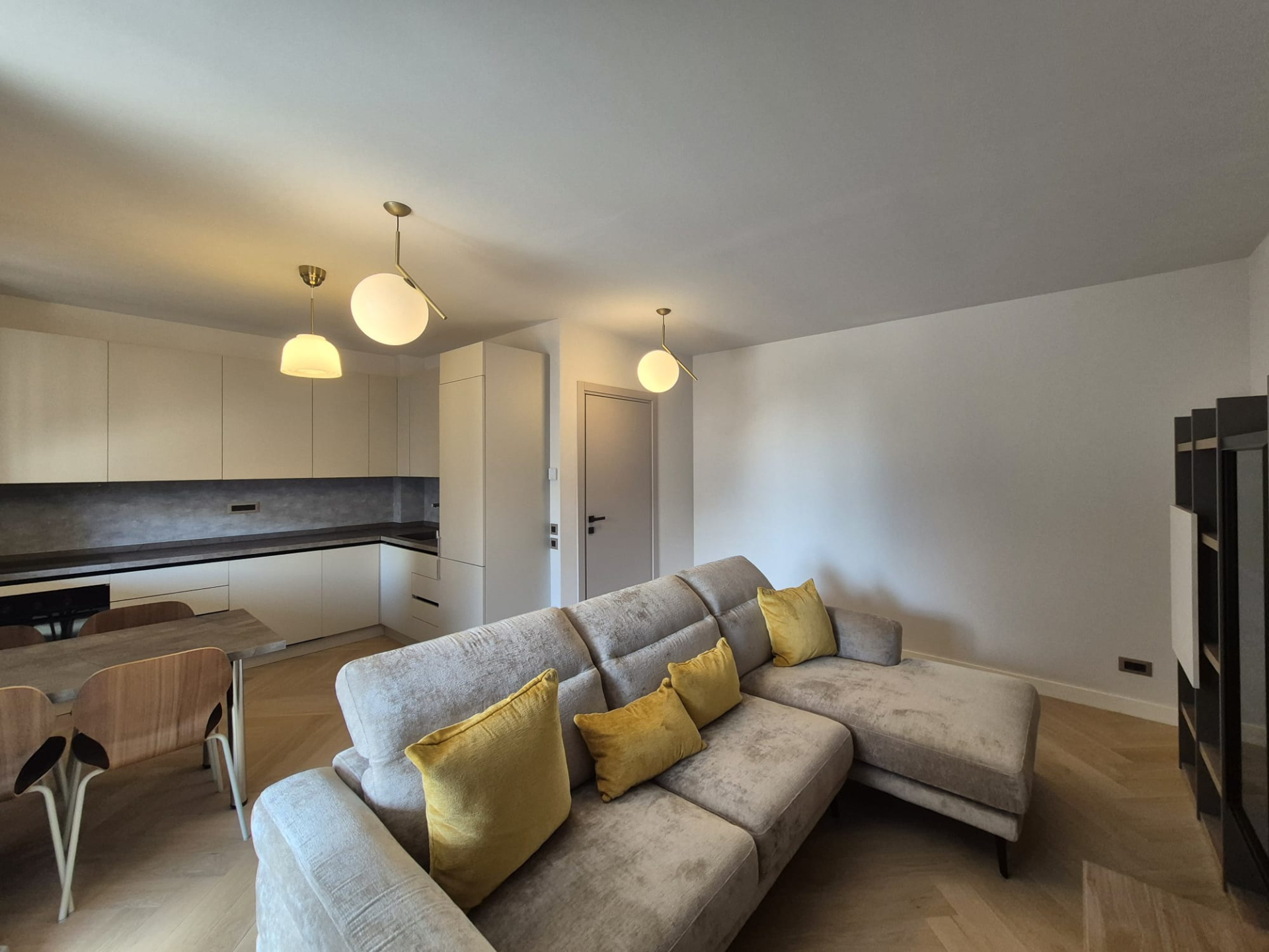 2 Camere de Inchiriat | American School | Jolie Ville I Iancu Nicolae I Pipera