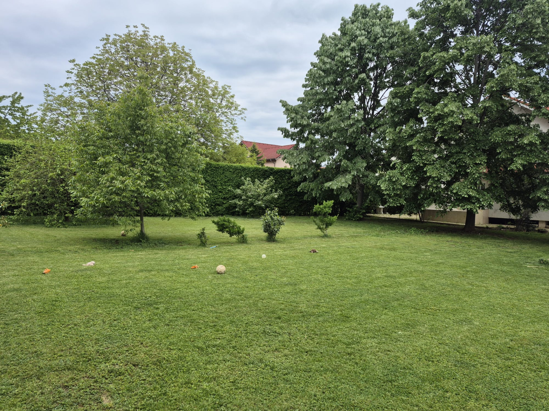 Casă de vânzare în DB Targoviste, 550 m²