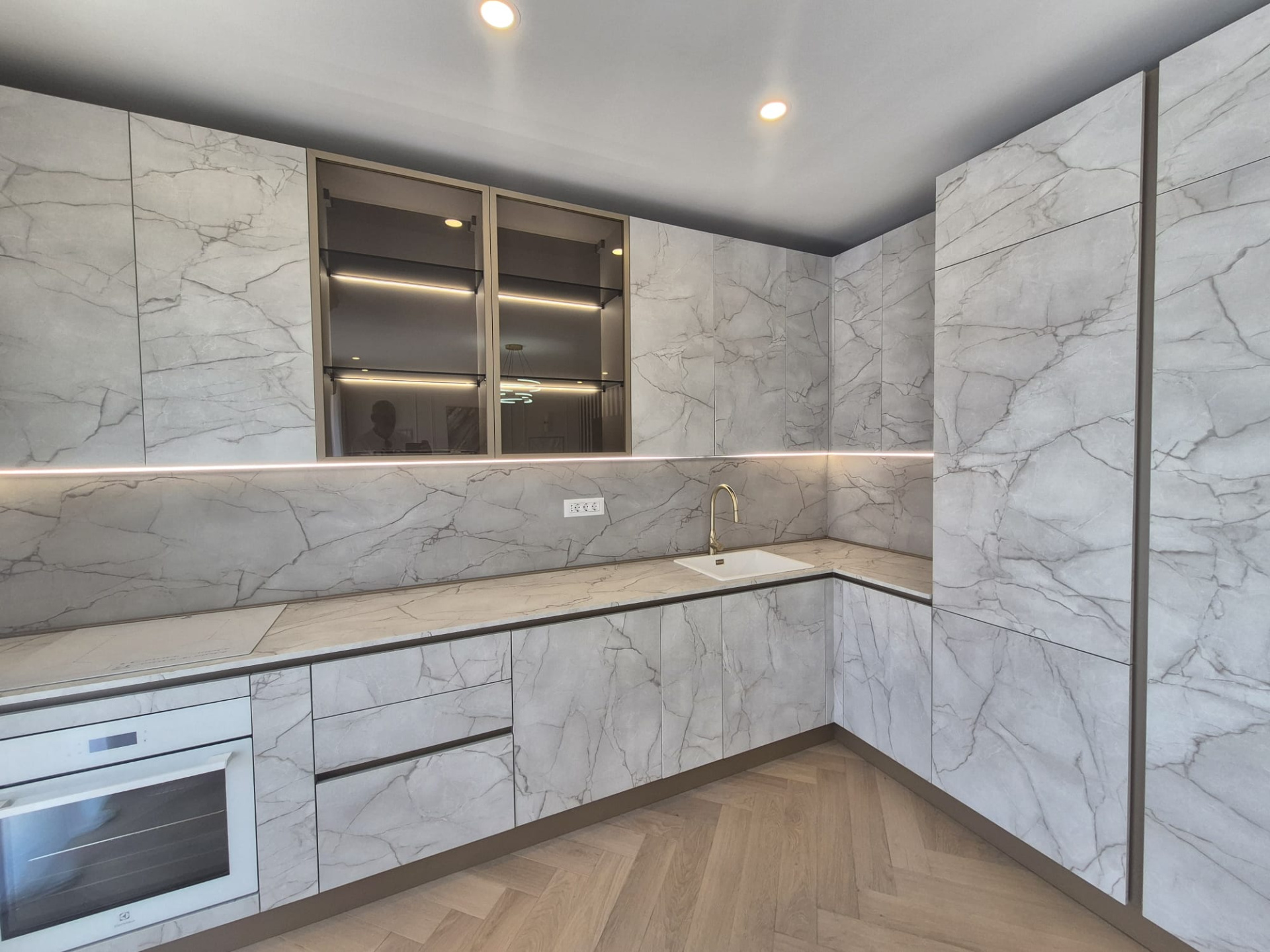 Apartament de închiriat în B Bucuresti, 125 m²