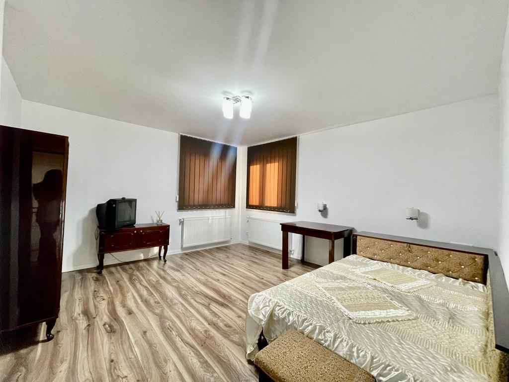 Casă de închiriat în CJ Cluj-Napoca, 180 m²