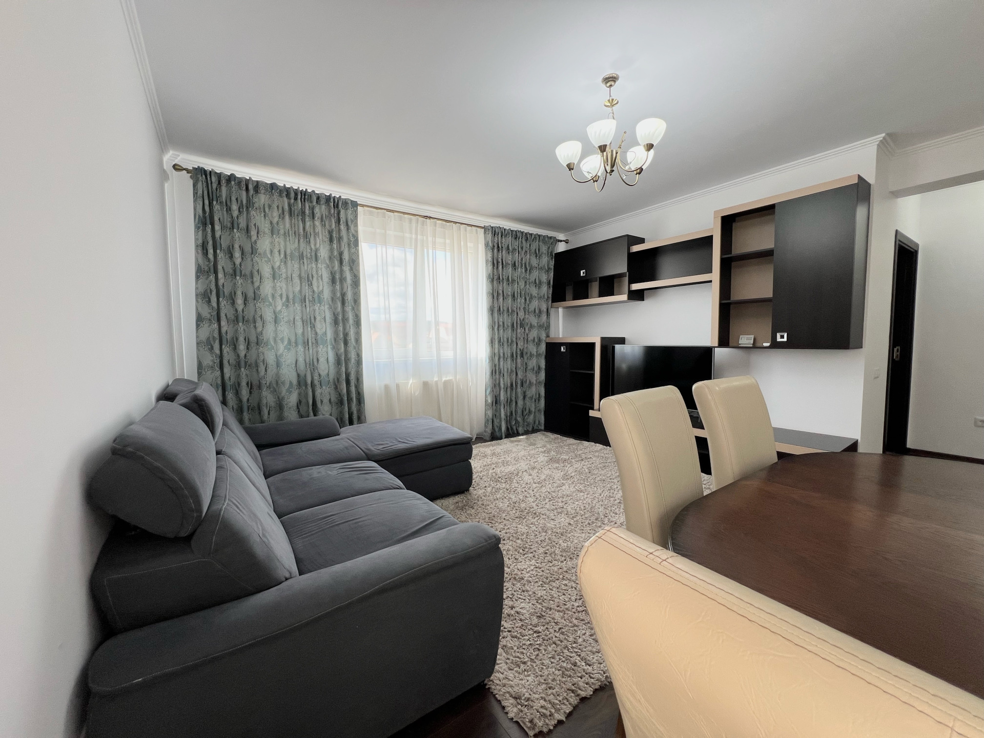 Apartament 3 camere Floresti (CJ)