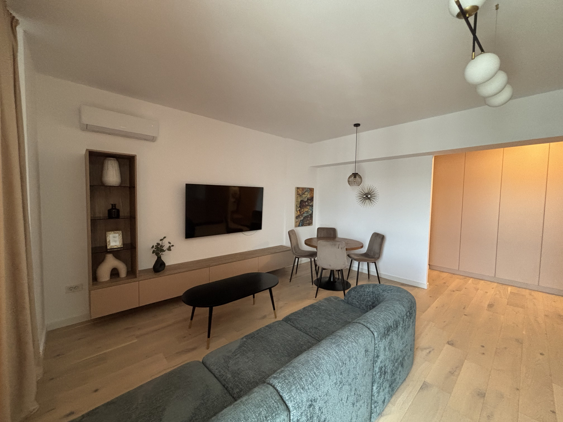 Apartament de închiriat în B Bucuresti, Sos Bucuresti Nord Nr. 10 K ([object Object]), 98 m²