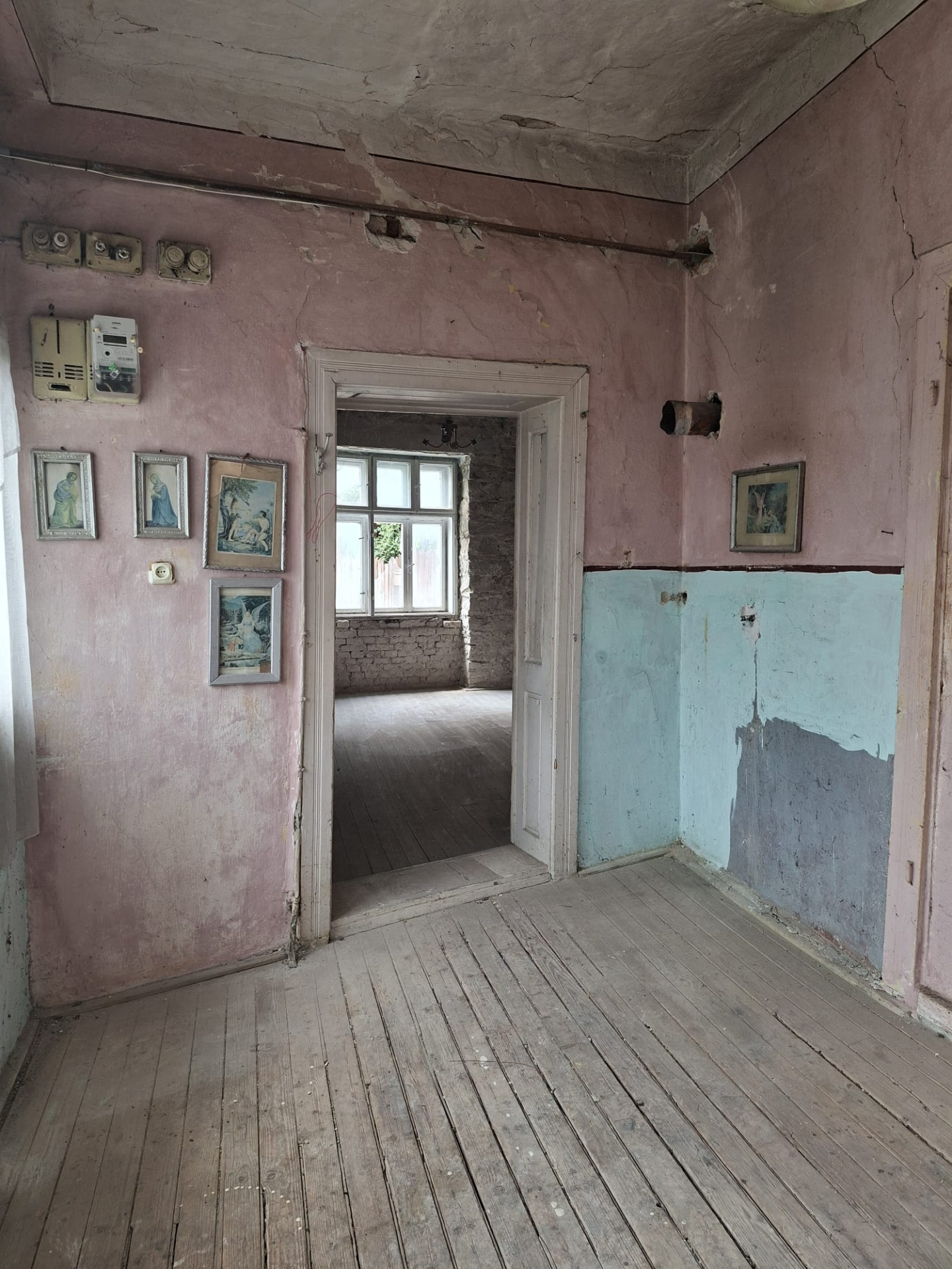 Casa individuala + curte