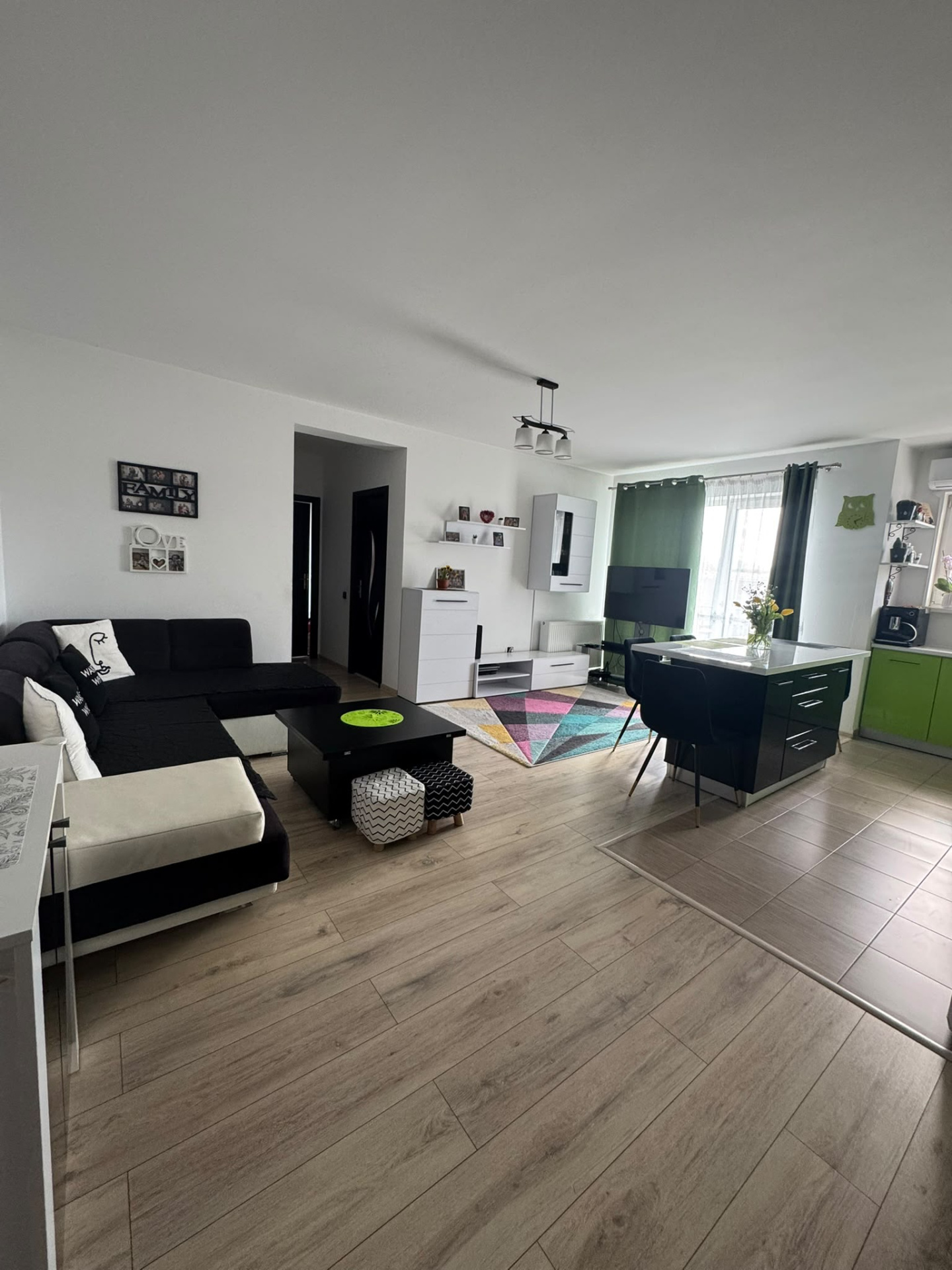 Apartament de vânzare în CJ Floresti, 62 m²