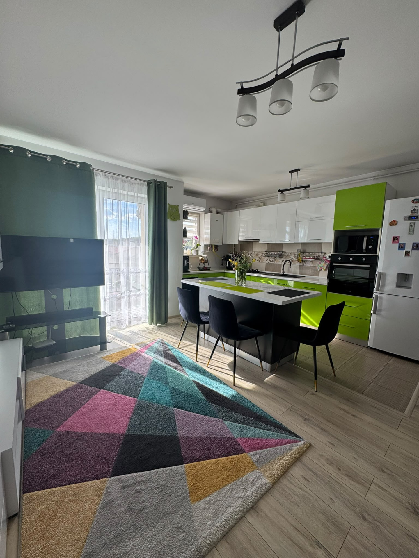 Apartament de vânzare în CJ Floresti, 62 m²