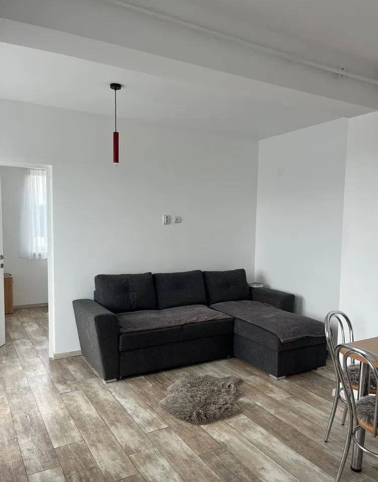 Apartament 2 camere | Balcon 7 mp | Parcare | Tineretului, Floresti