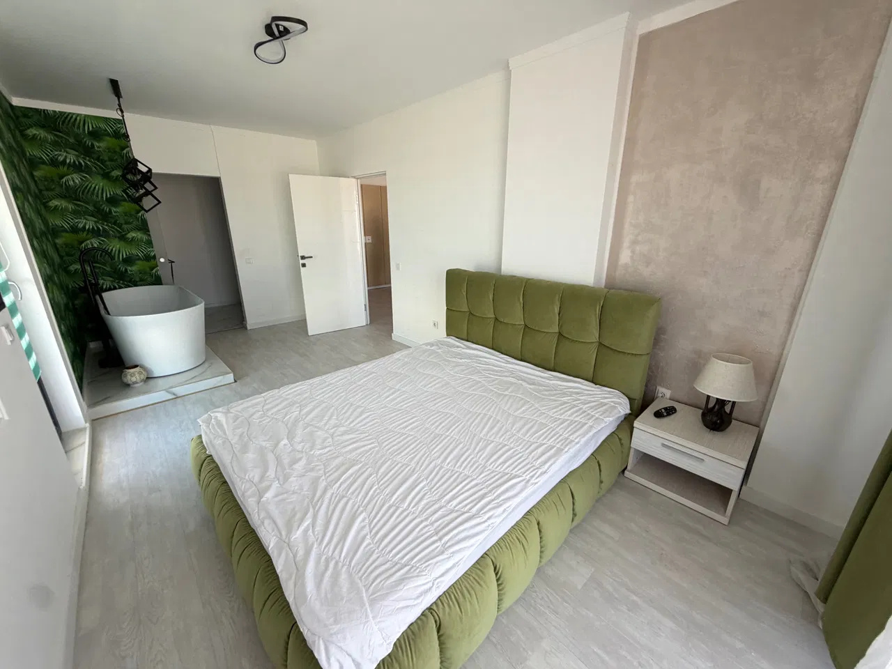 Apartament de închiriat în CJ Floresti, 80 m²