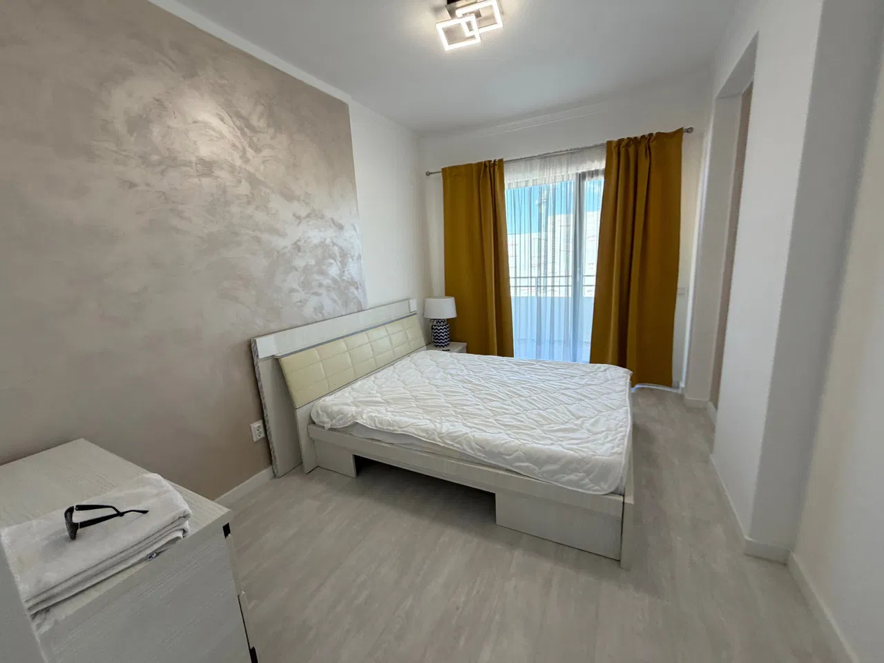 Apartament de închiriat în CJ Floresti, 80 m²