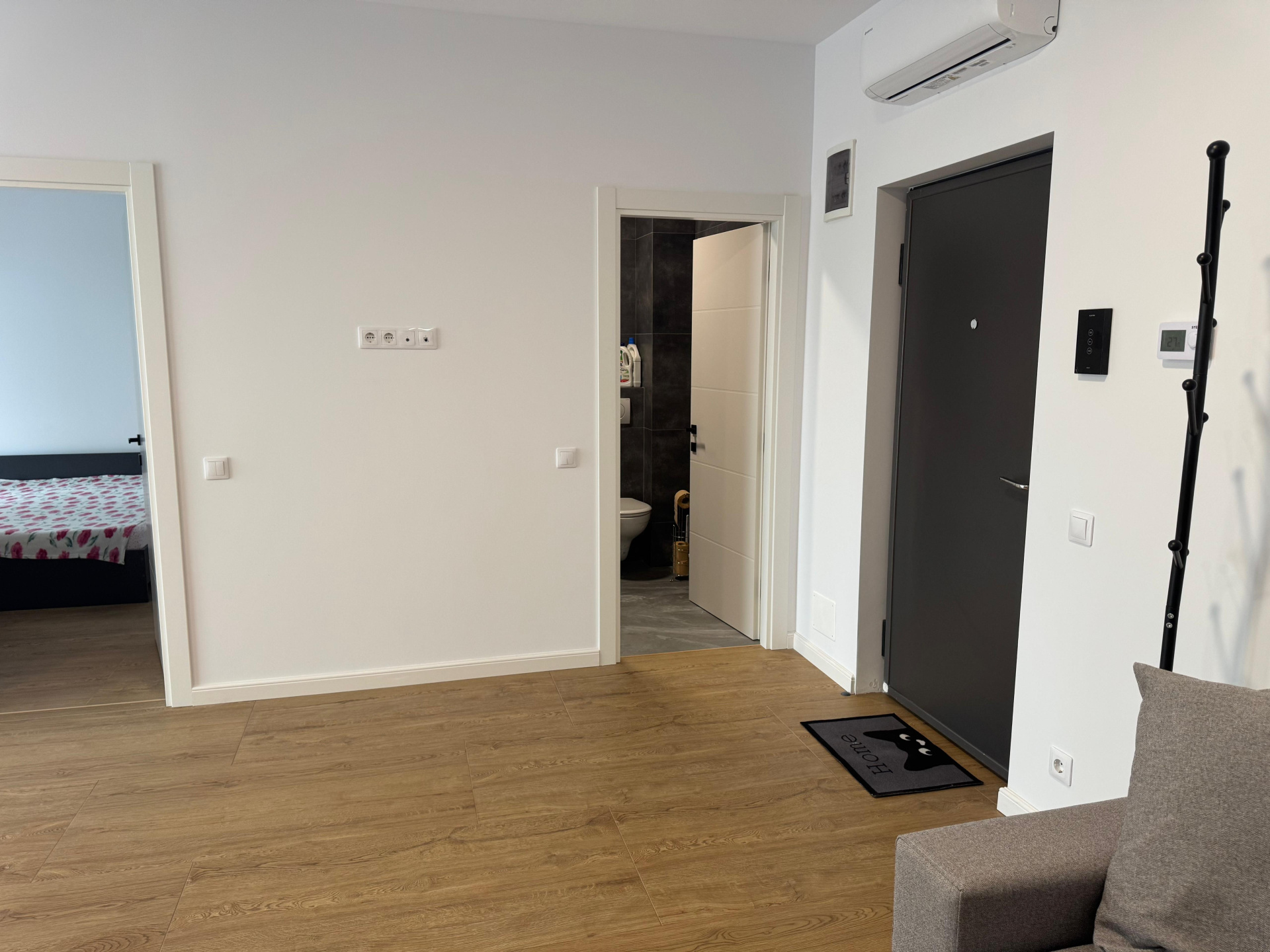 Apartament cu 2 camere de închiriat | Bloc nou | Parcare subterană