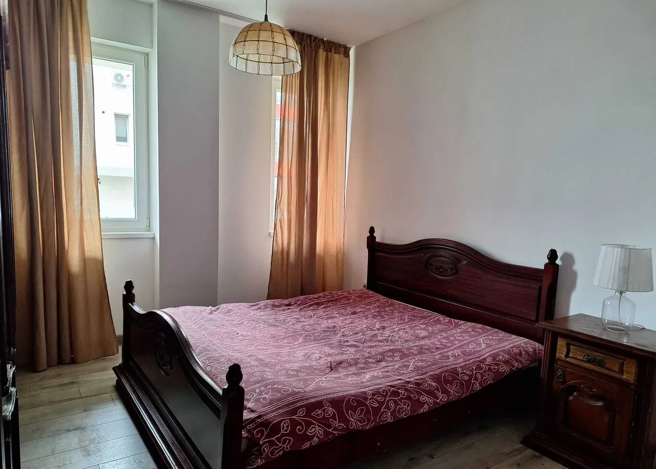 Apartament 3 camere | 2 bai | Garaj | Sesul de Sus