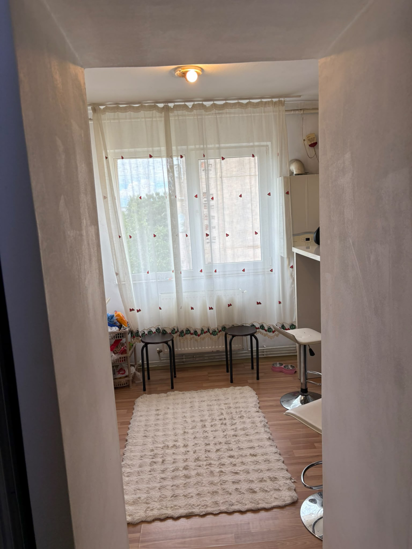 APARTAMENT 2 CAMERE COSTESTI
