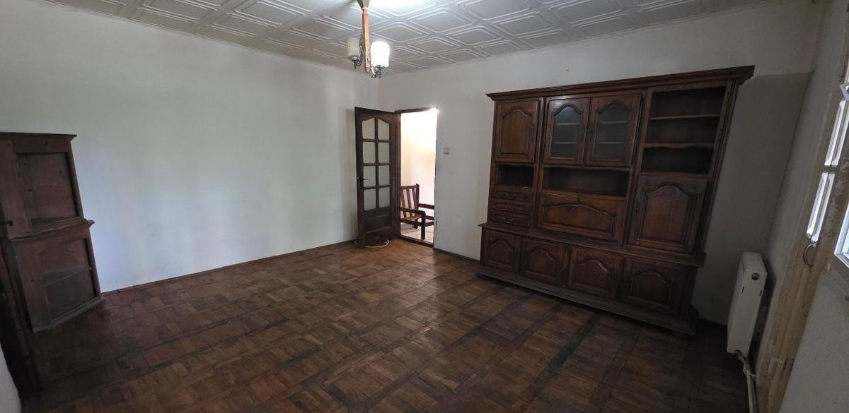 Apartament 2 Camere, Micro XI, Parter, 50 Mp, 2 Intrari, Pretabil Cabinet/Birou