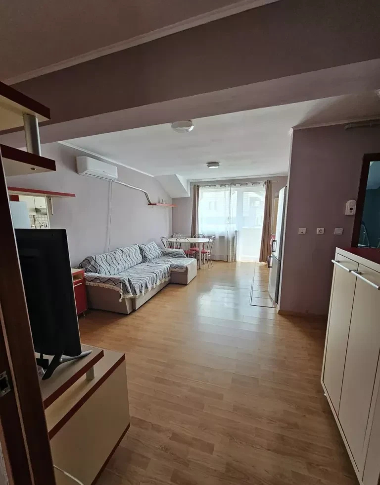 Apartament 3 camere | 2 balcoane | Floresti, Subcetate