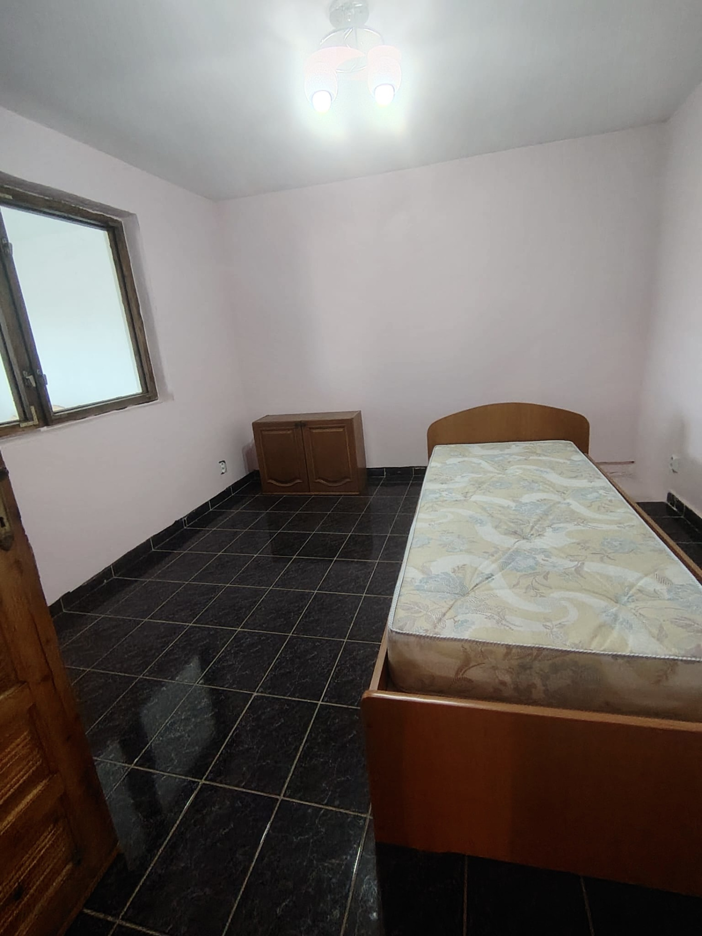 Etaj+Mansardă de vanzare | Targoviste Zona Inspectoratului Scolar|90 mp+Mansardă