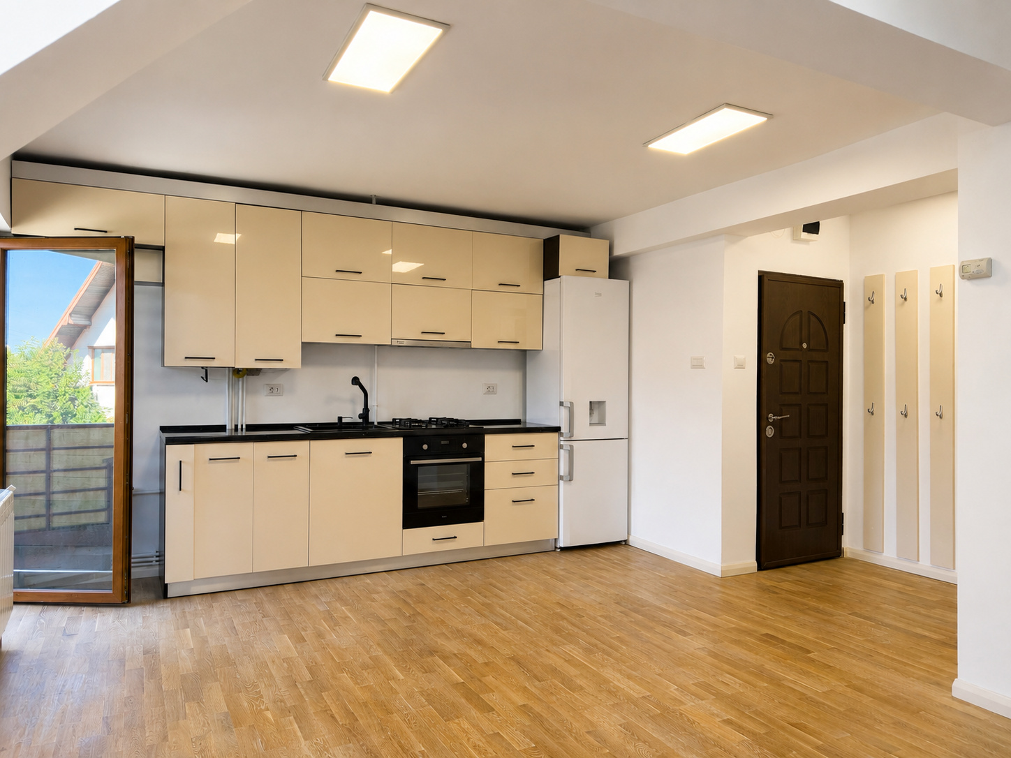 Apartament cu 2 camere de vânzare, complet renovat, “Grădină cu Magnolii”