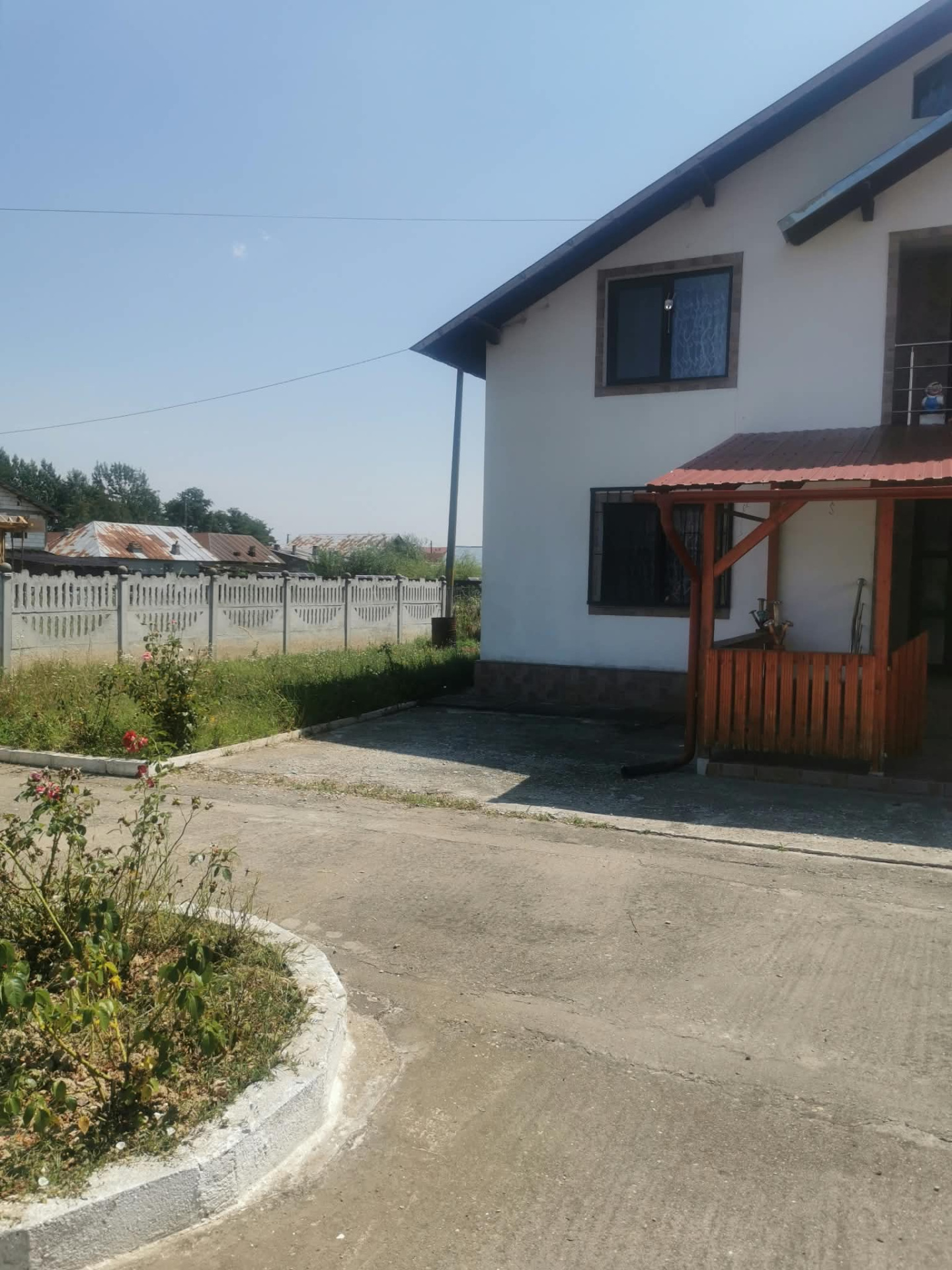 Casă de închiriat în DB Ungureni (Dragomiresti)