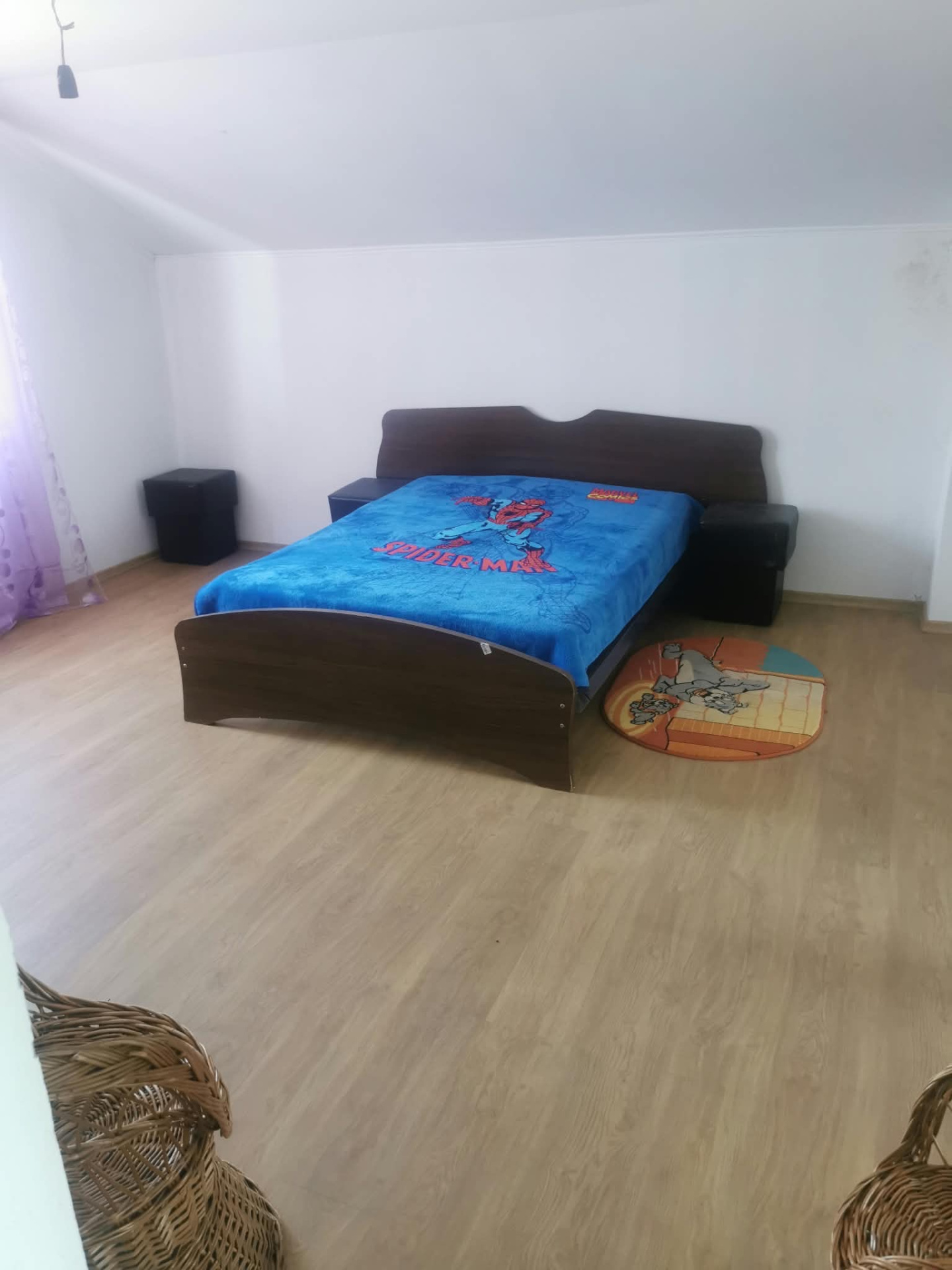 Casă de închiriat în DB Ungureni (Dragomiresti)