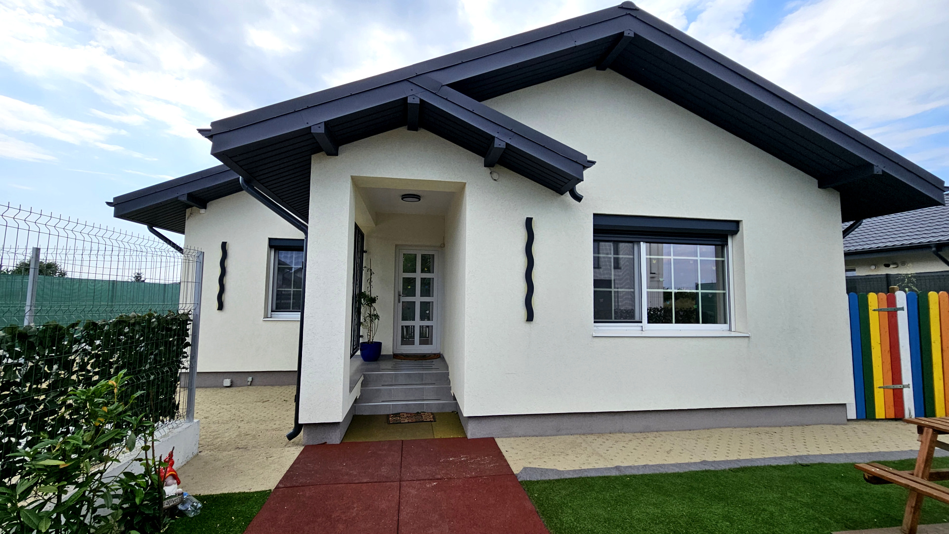 Casă de închiriat în IF Balotesti, 122 m²
