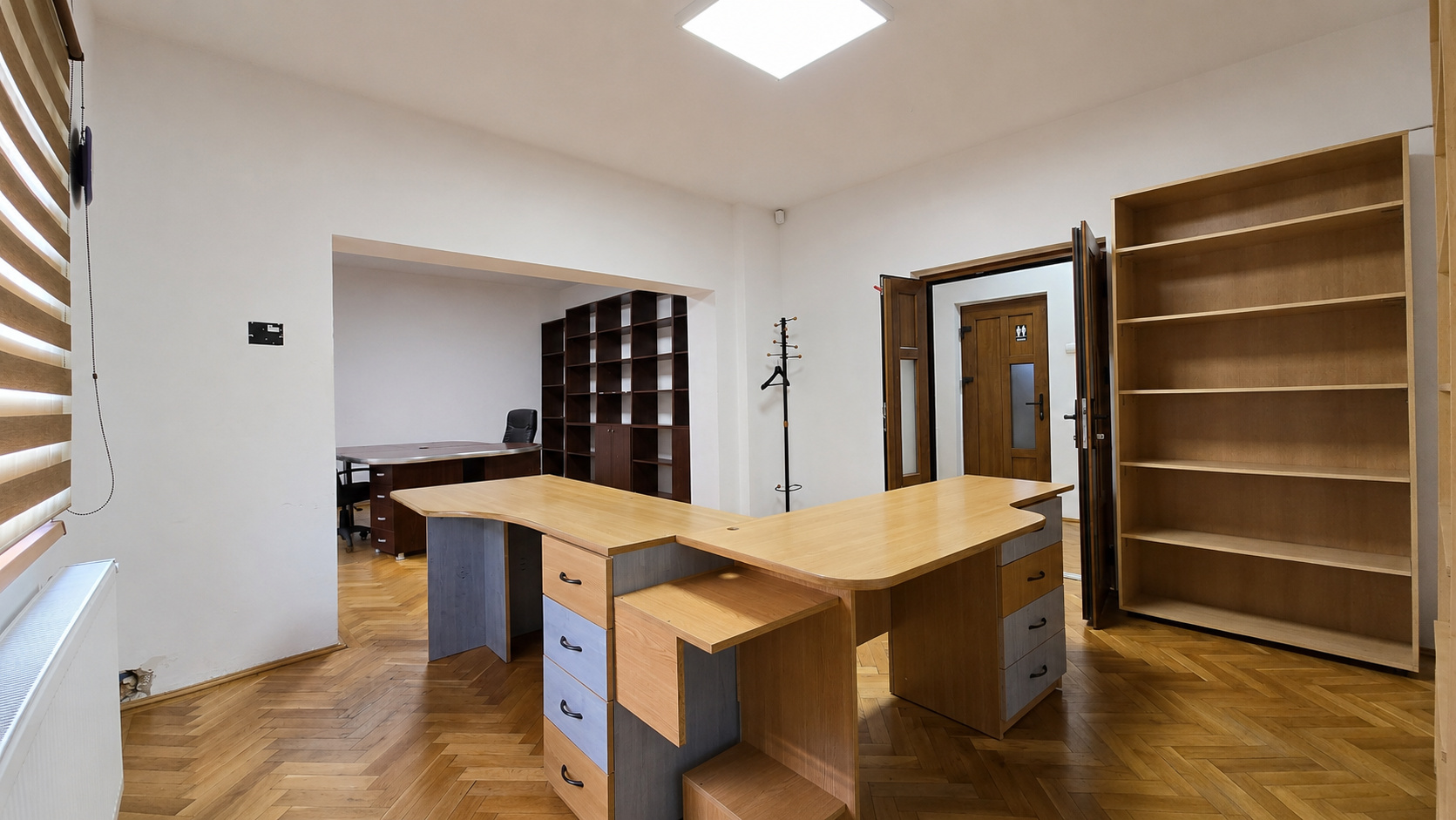 Birou 72 mp cu 3 parcări incluse și acces la foișor | Str. Independenței