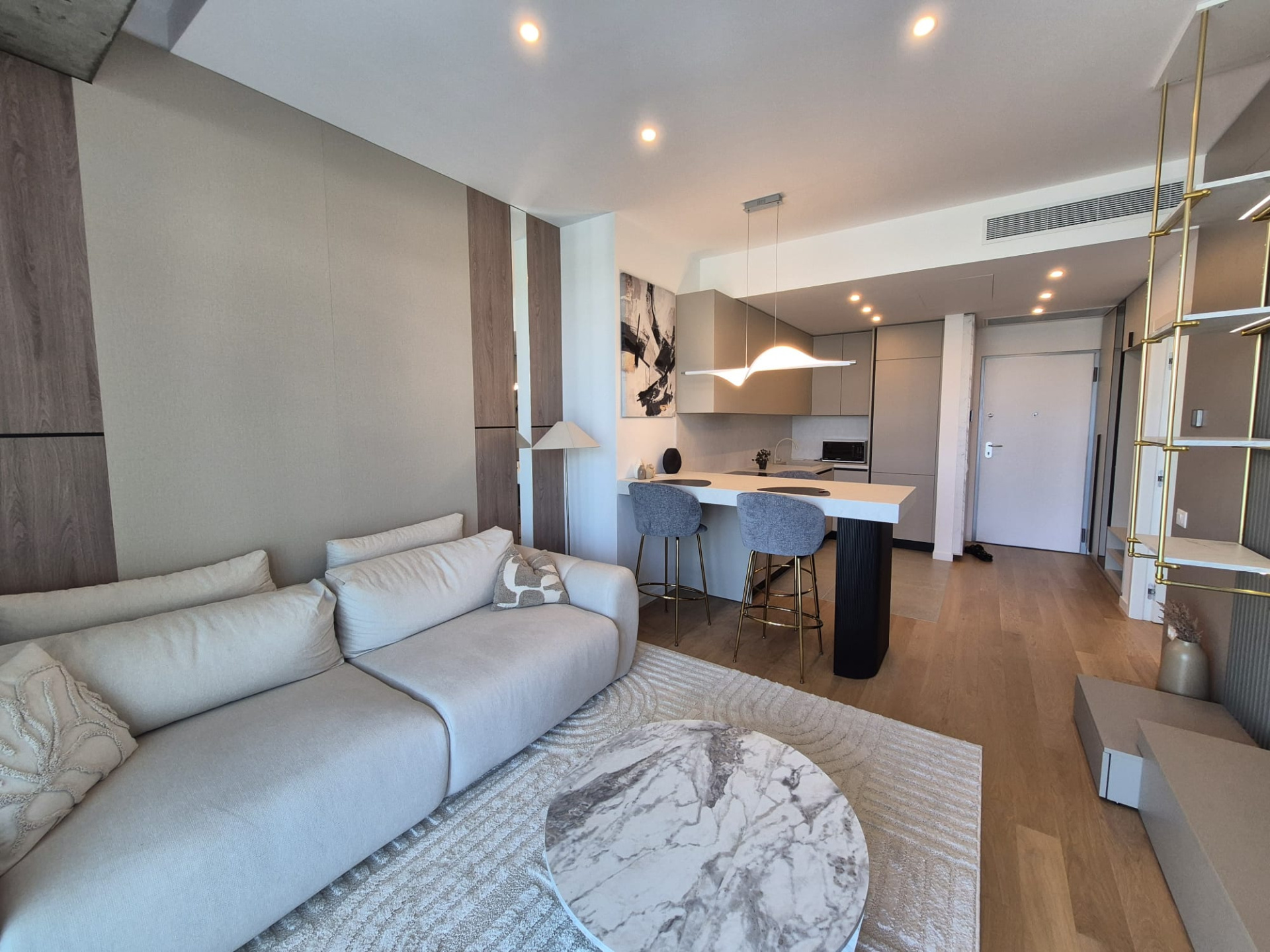 Apartament de închiriat în B Bucuresti, 44 m²