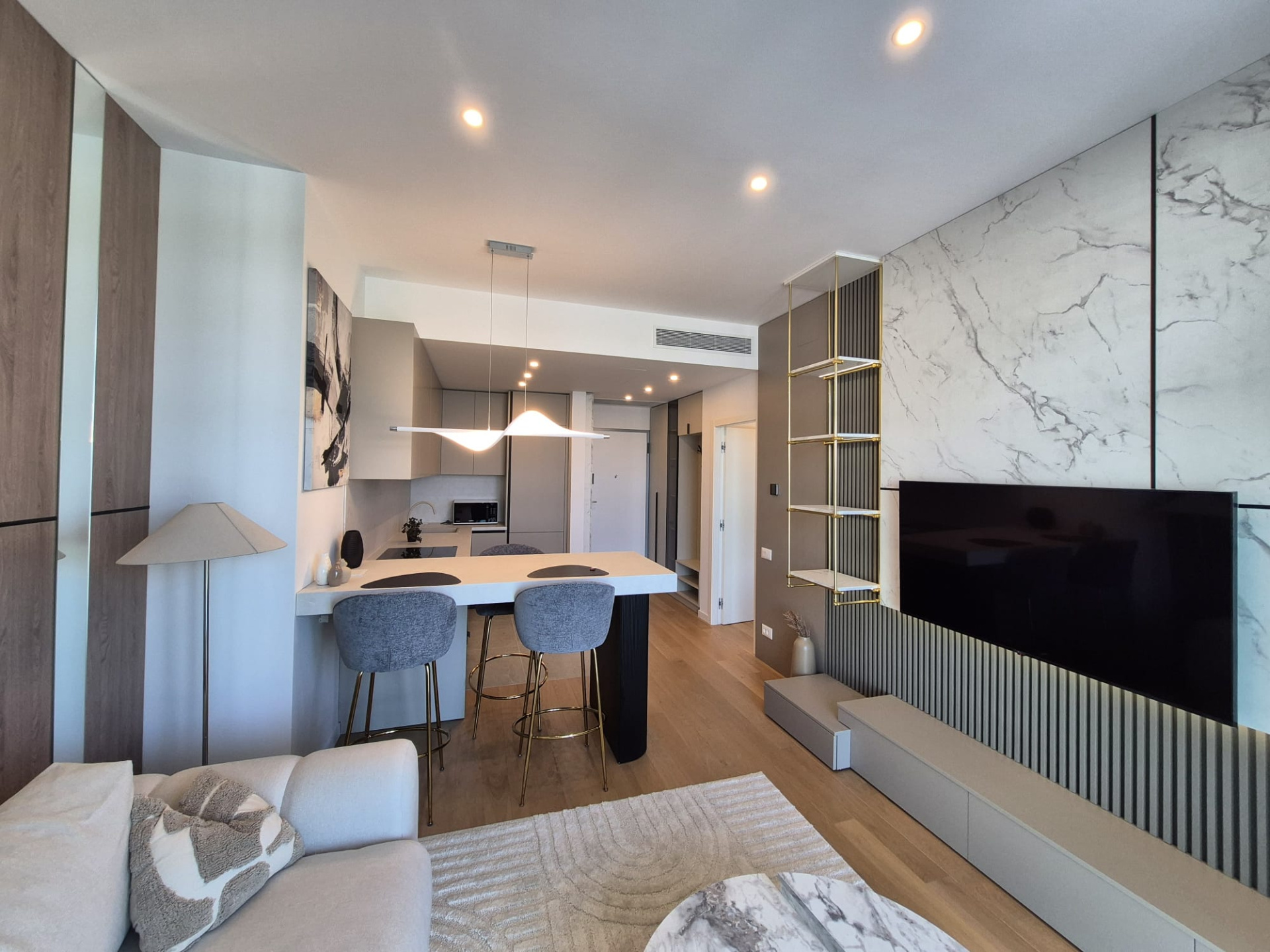 Apartament de închiriat în B Bucuresti, 44 m²
