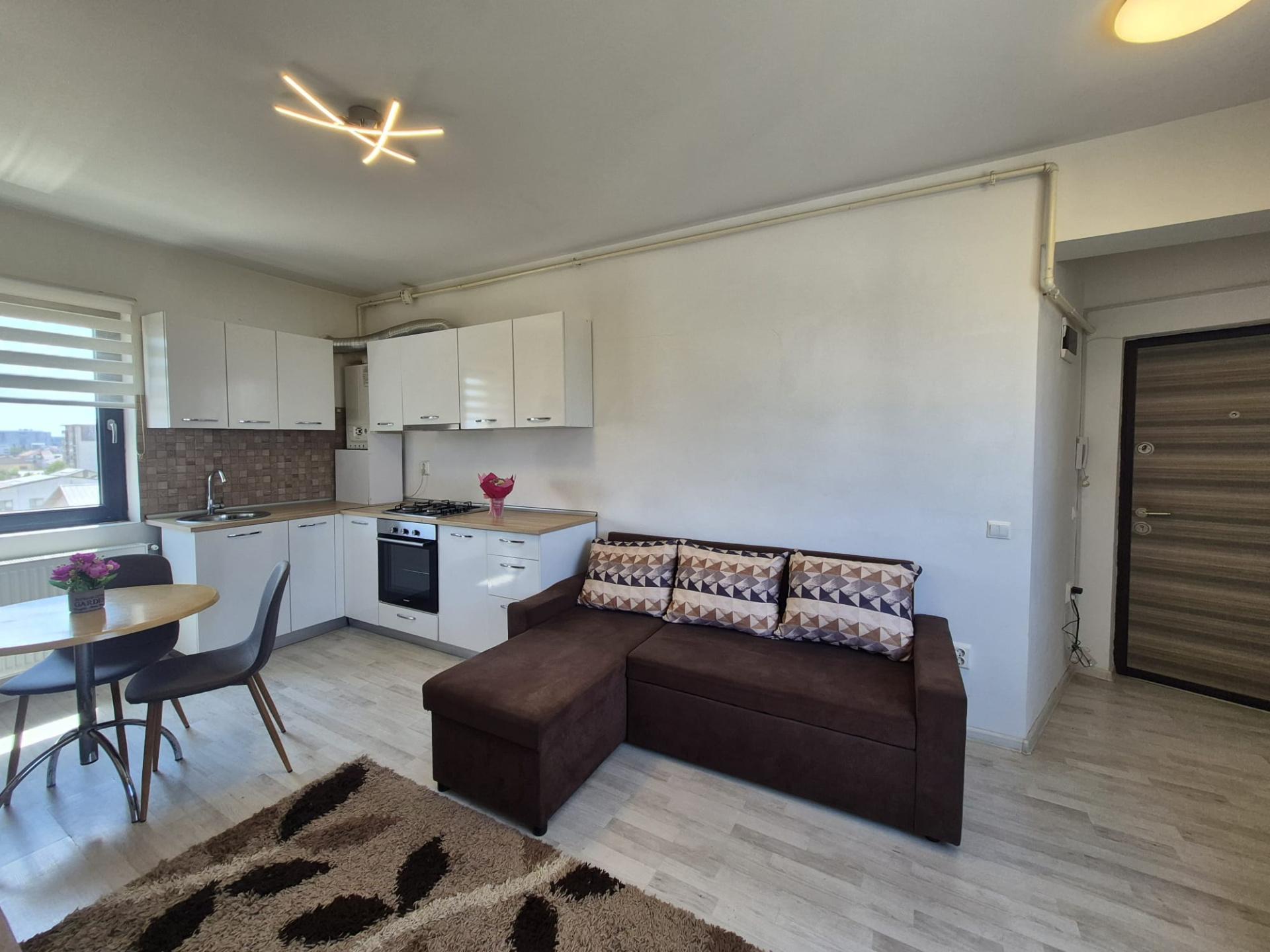 Apartament de închiriat în B Bucuresti, 38 m²