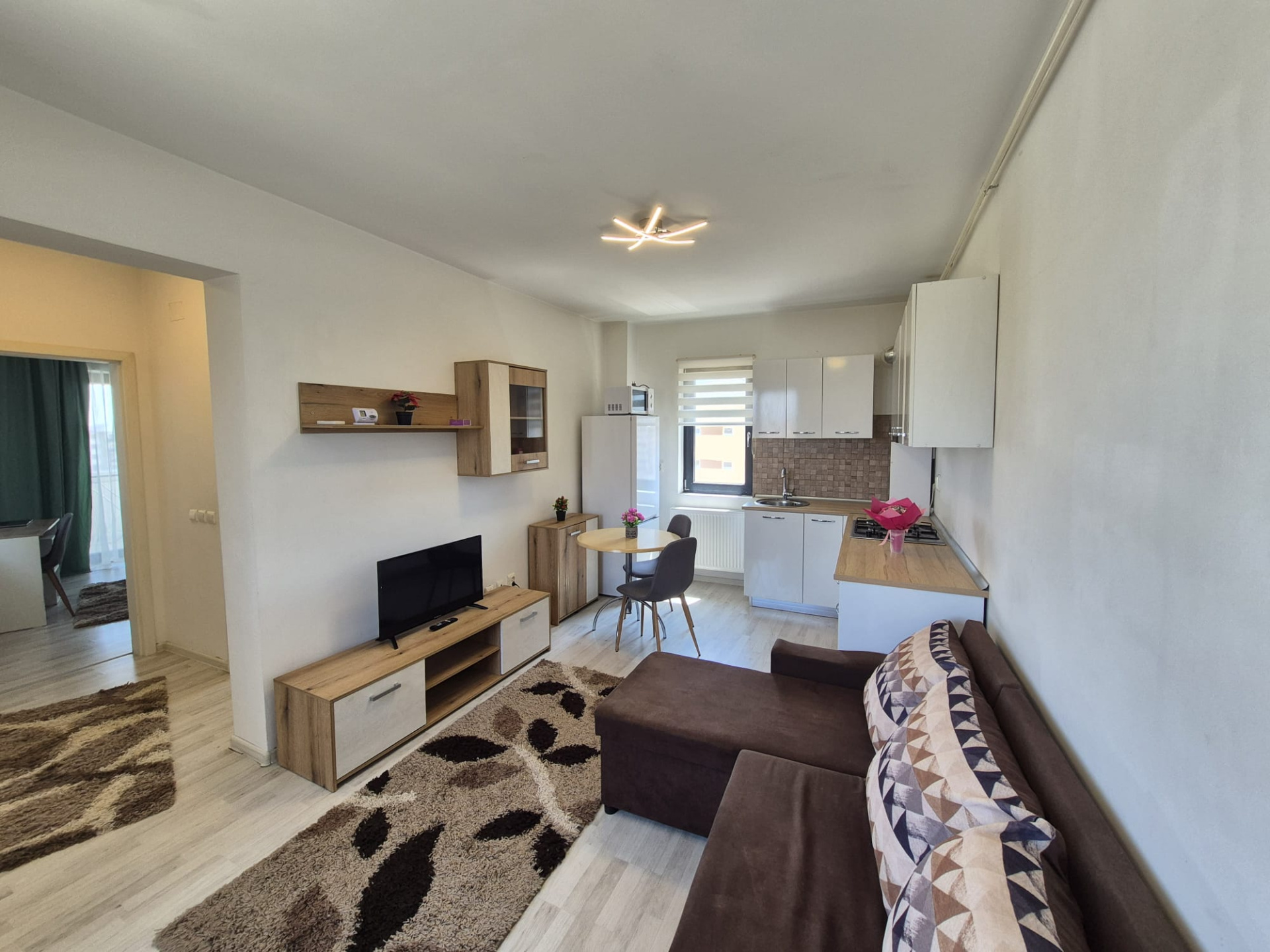 Apartament de închiriat în B Bucuresti, 38 m²