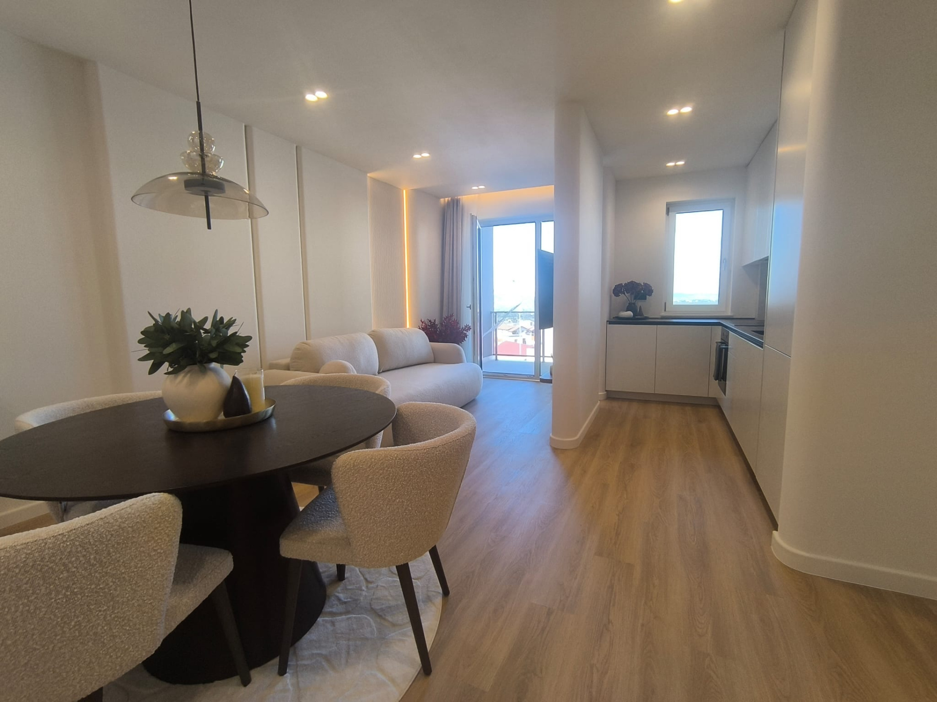 Apartament de vânzare în CJ Floresti, 51 m²