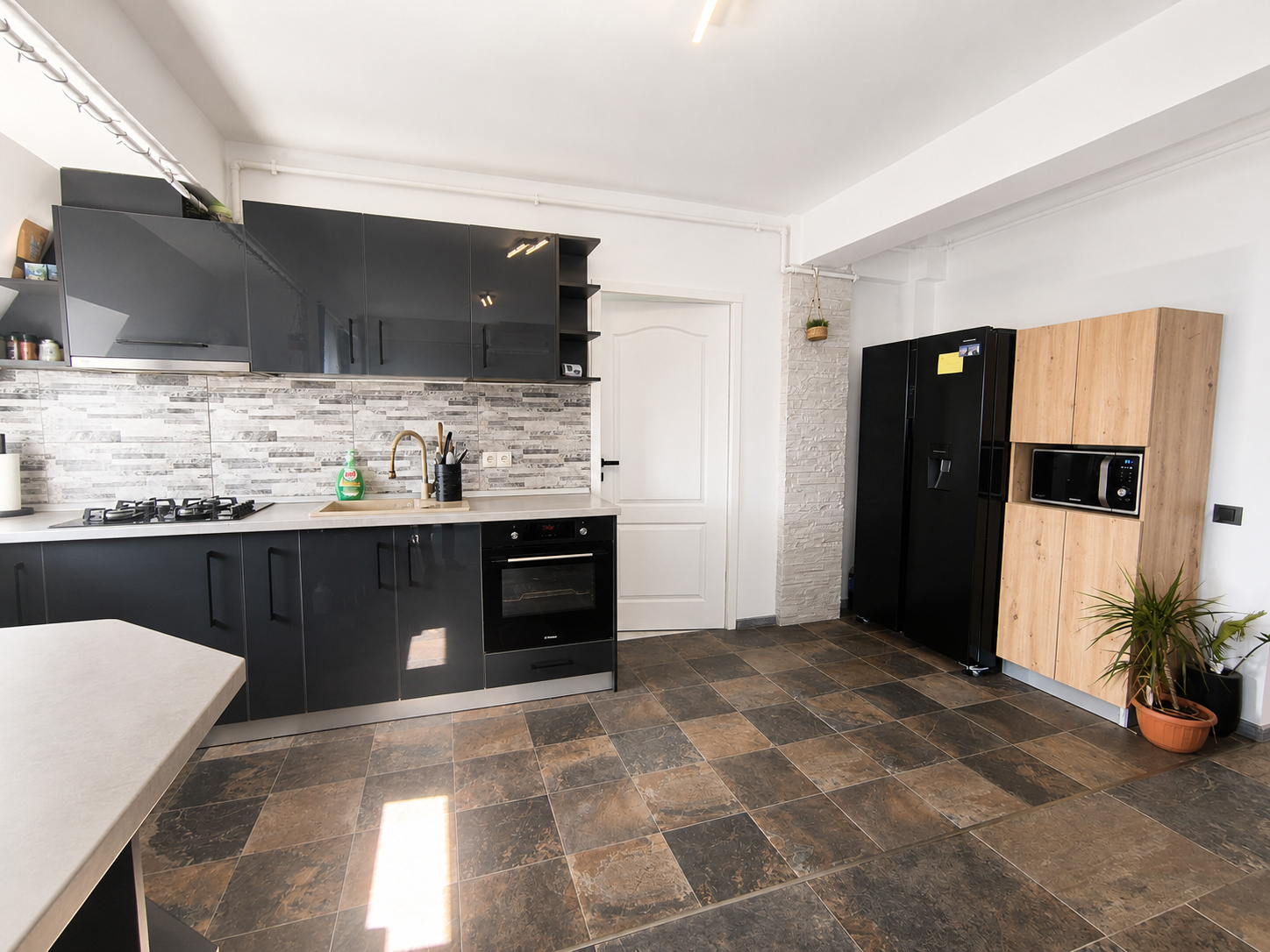 Apartament de vânzare în CJ Floresti, 56 m²