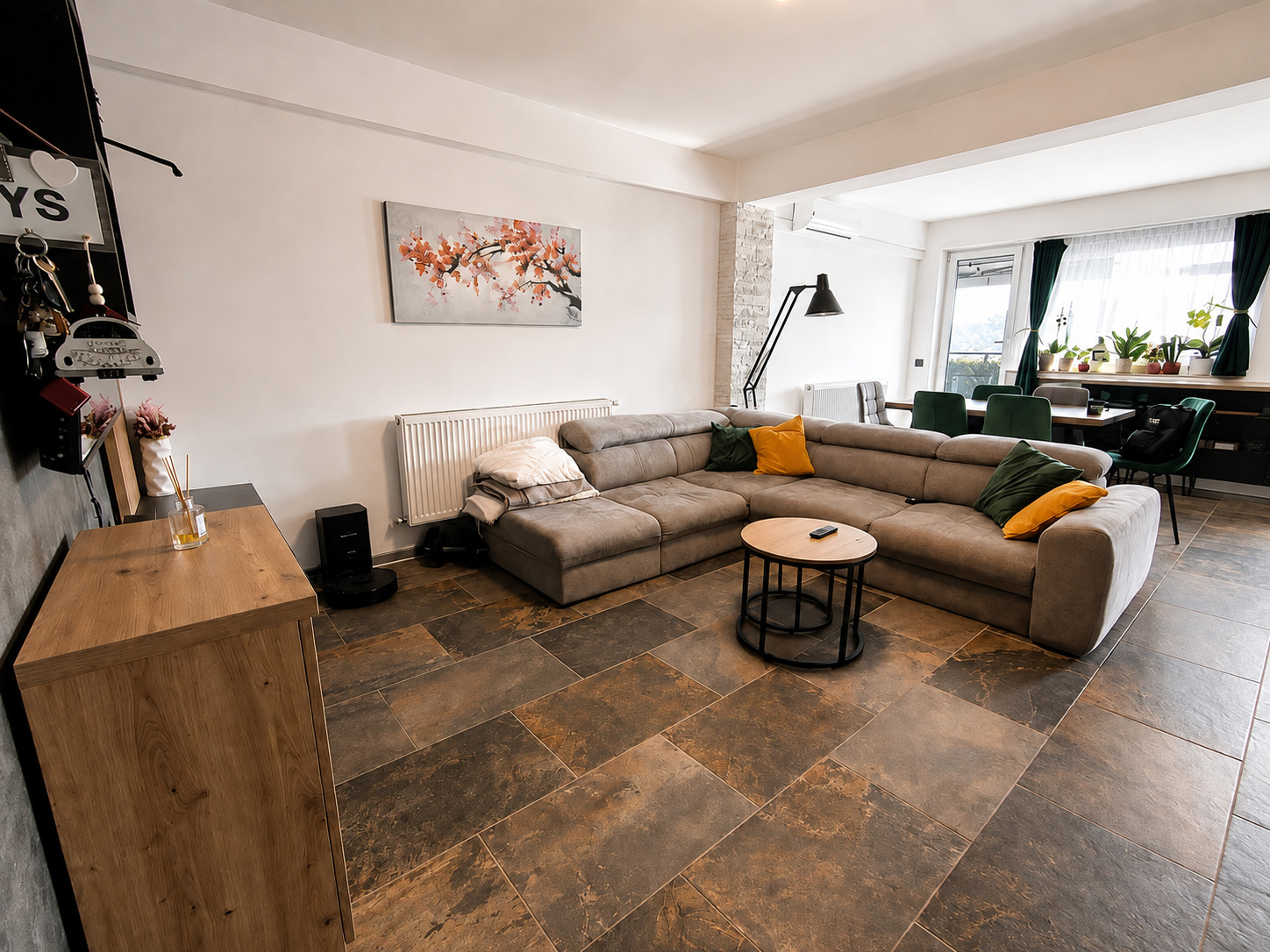Apartament 2 camere | 56 mp | Terasă 25 mp | Zona Razoare