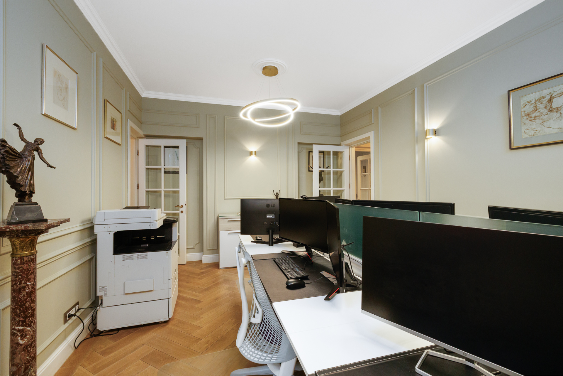 Apartament de închiriat în B Bucuresti, 110 m²