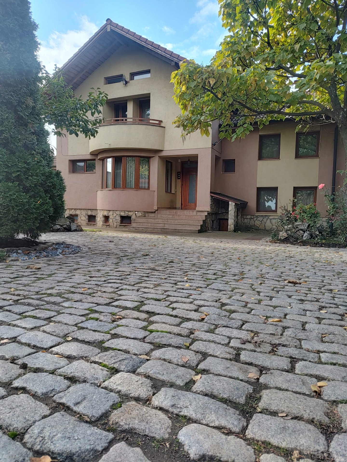 House for sale in IS Breazu, 450 m²