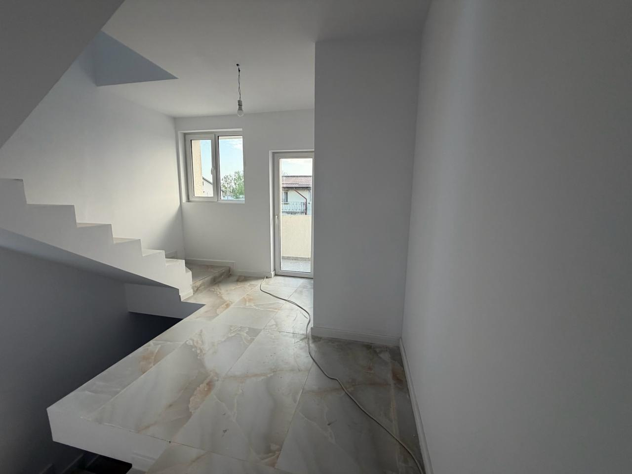 Triplex for sale in IF Magurele, 120 m²
